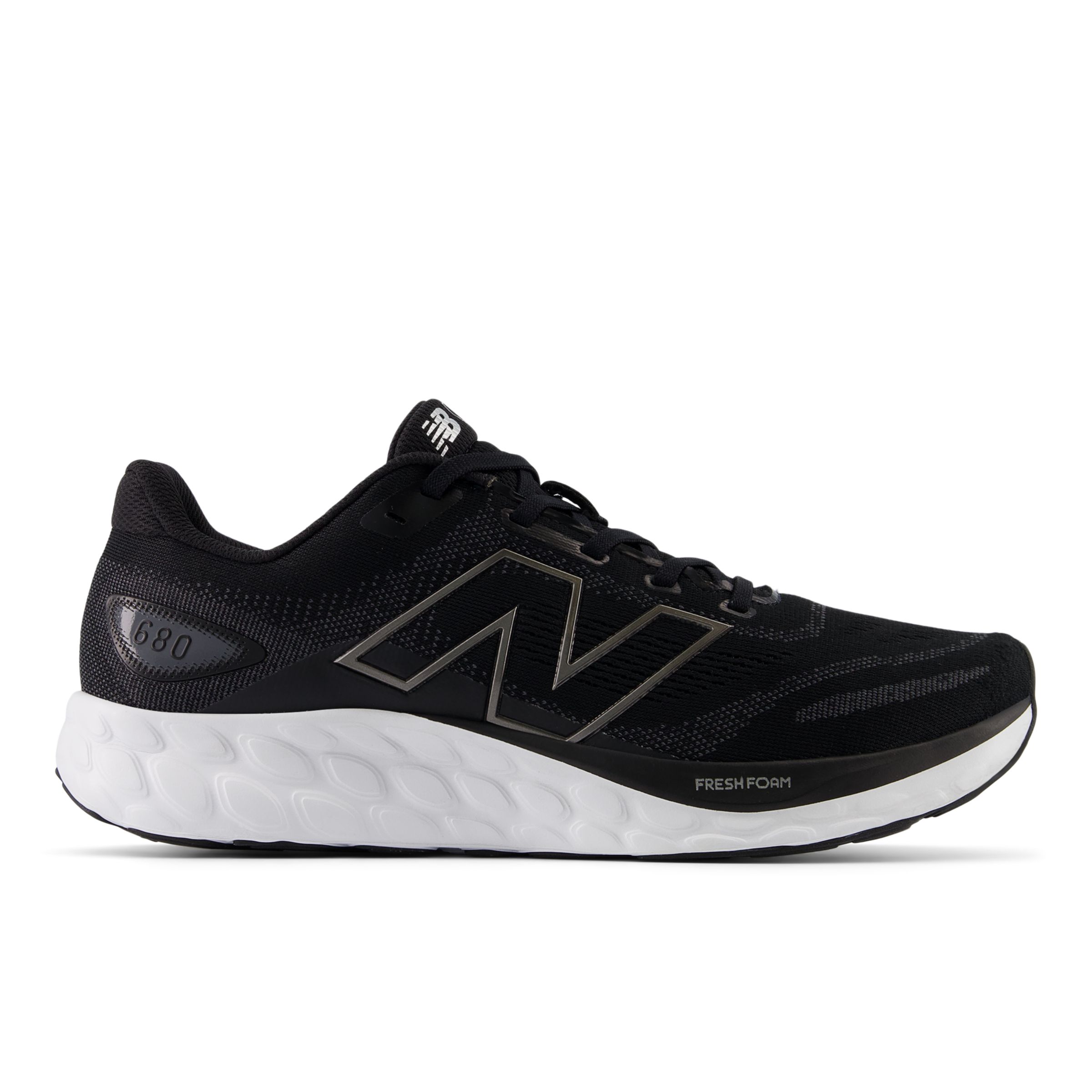 뉴발란스 New Balance Fresh Foam 680v8,Black with Magnet and Black Metallic