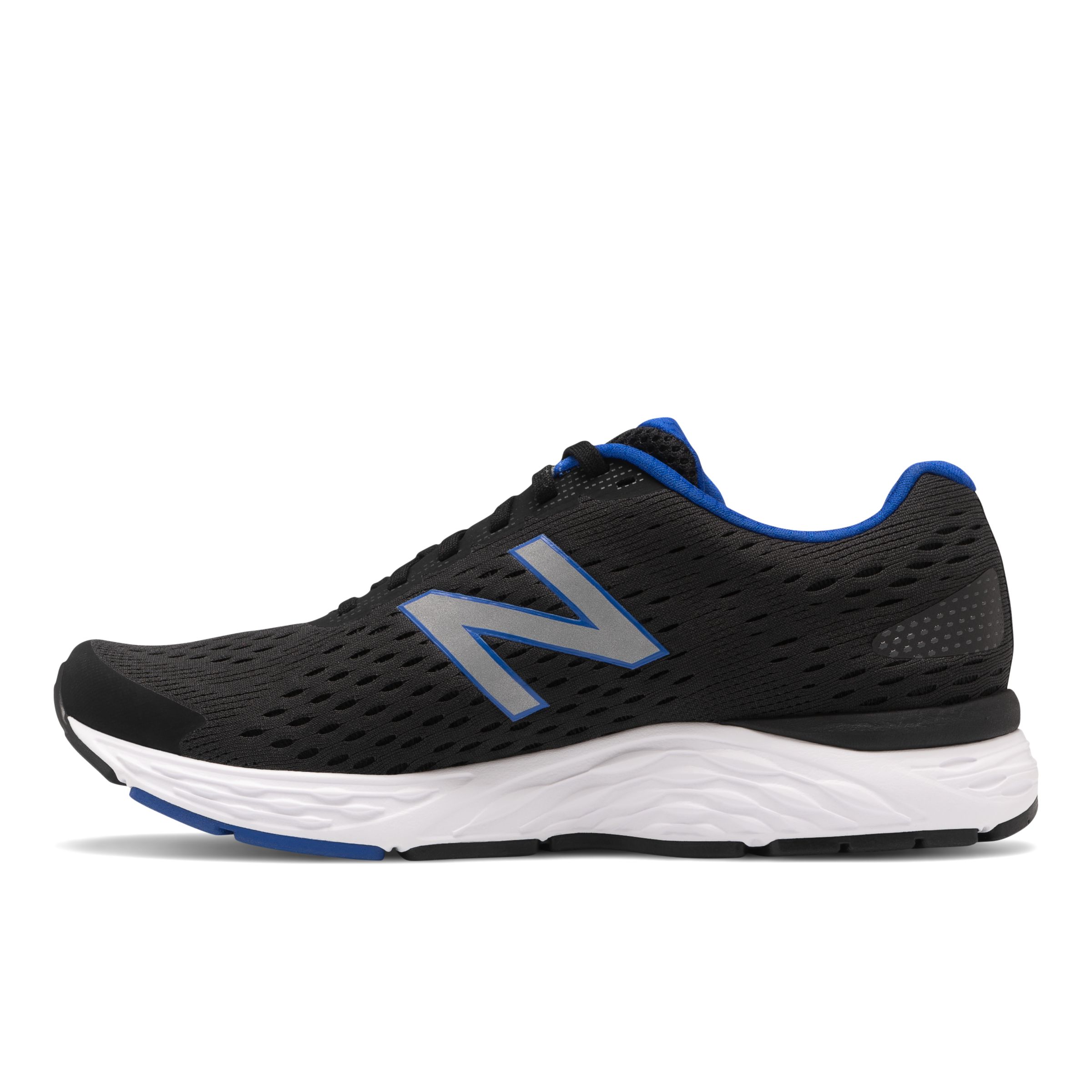 new balance 680v6 trainers