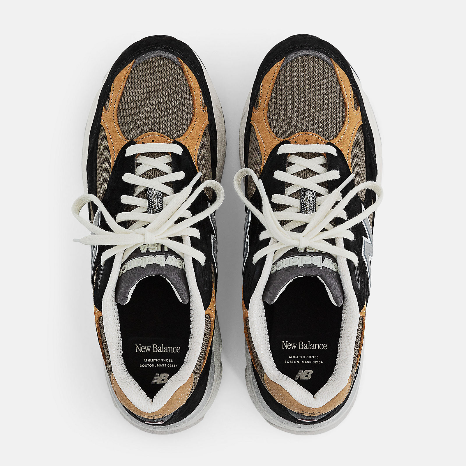 Men's MADE in USA 990v3 Shoes - New Balance Men's MADE in USA 990v3 Shoes - New Balance