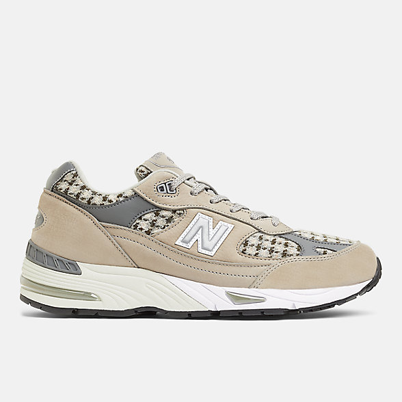 New Balance MADE in UK 991 复古休闲鞋, M991HT