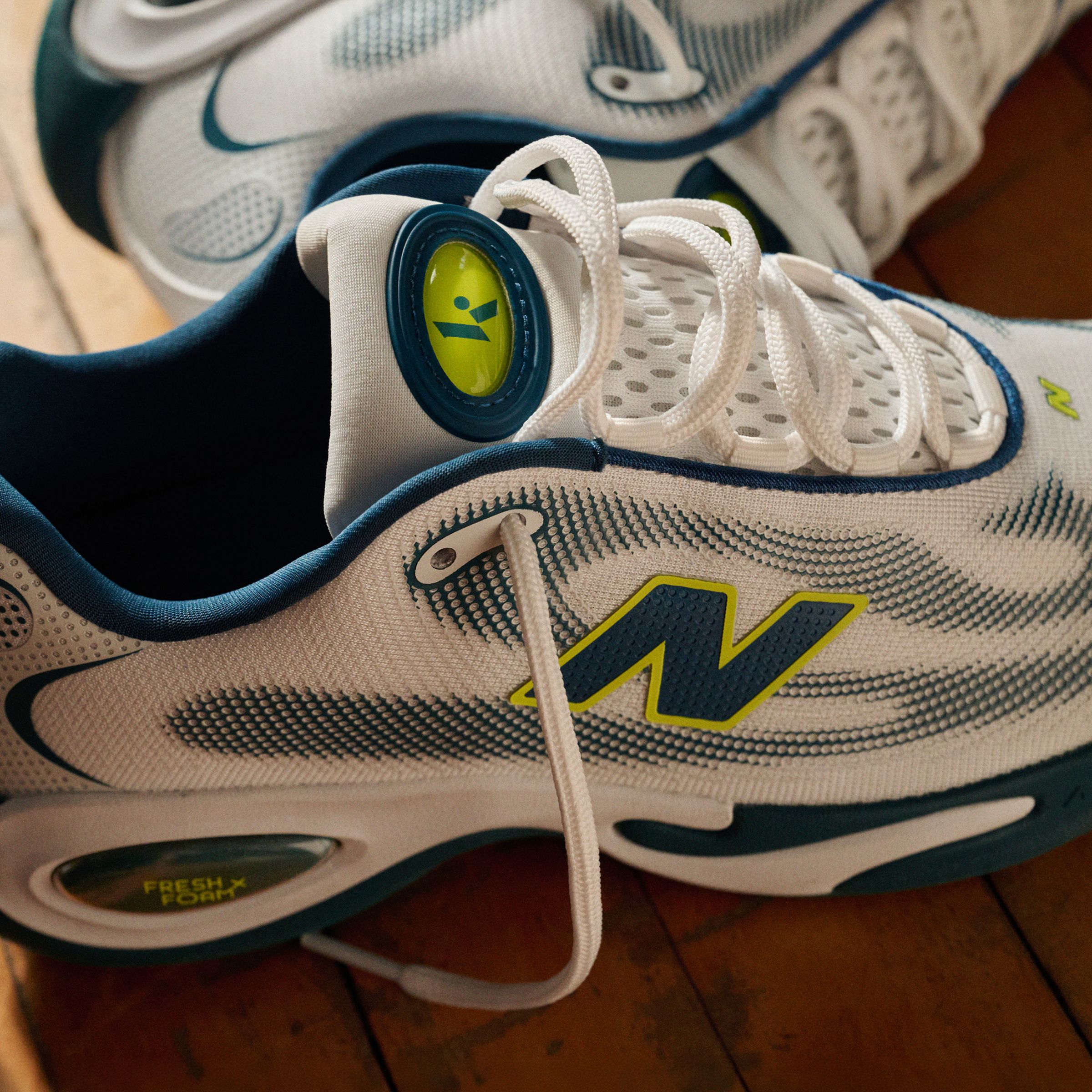 New Balance Klutch Athletics x NB AC Runner, MACR17MF