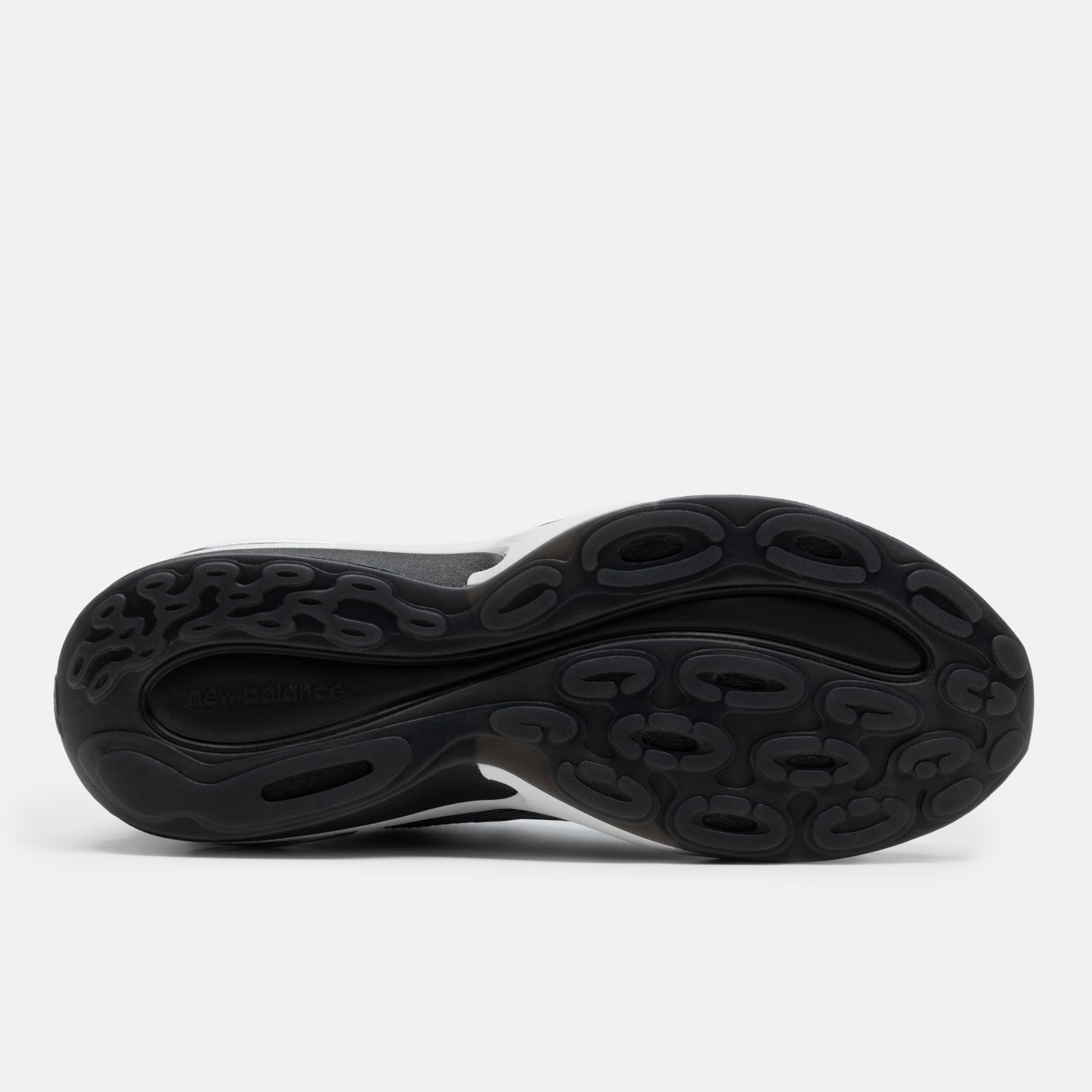 Мужские кроссовки New Balance Klutch Athletics x NB AC Runner, цвет: Чёрный / Белый — фото 5