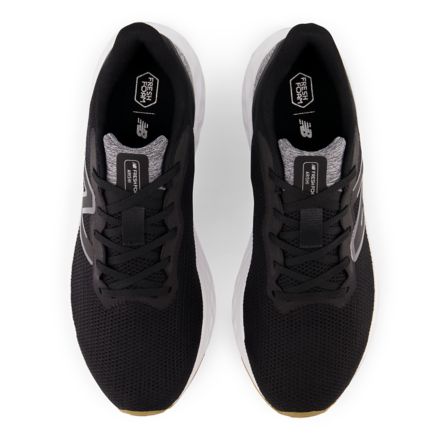 New balance arishi trainers mens best sale