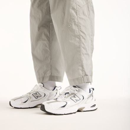 NB GREY ナイロンワイドテーパードパンツ