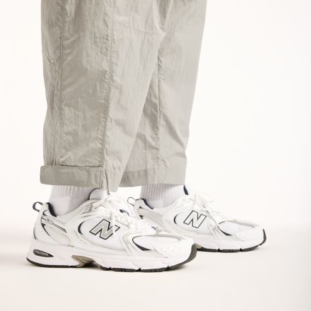 NB GREY ナイロンワイドテーパードパンツ