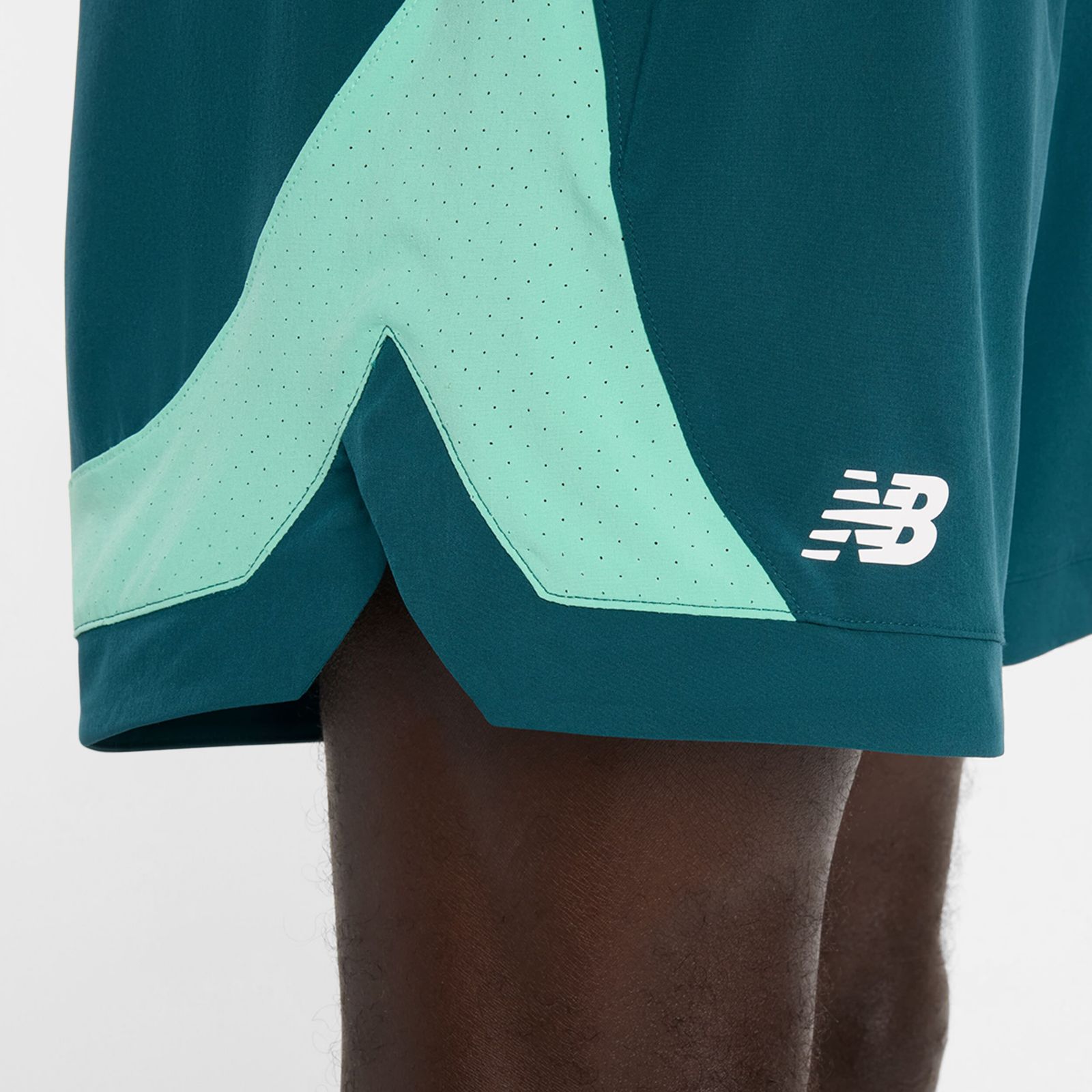 Мужские брюки New Balance Tournament Novelty Short — фото 5
