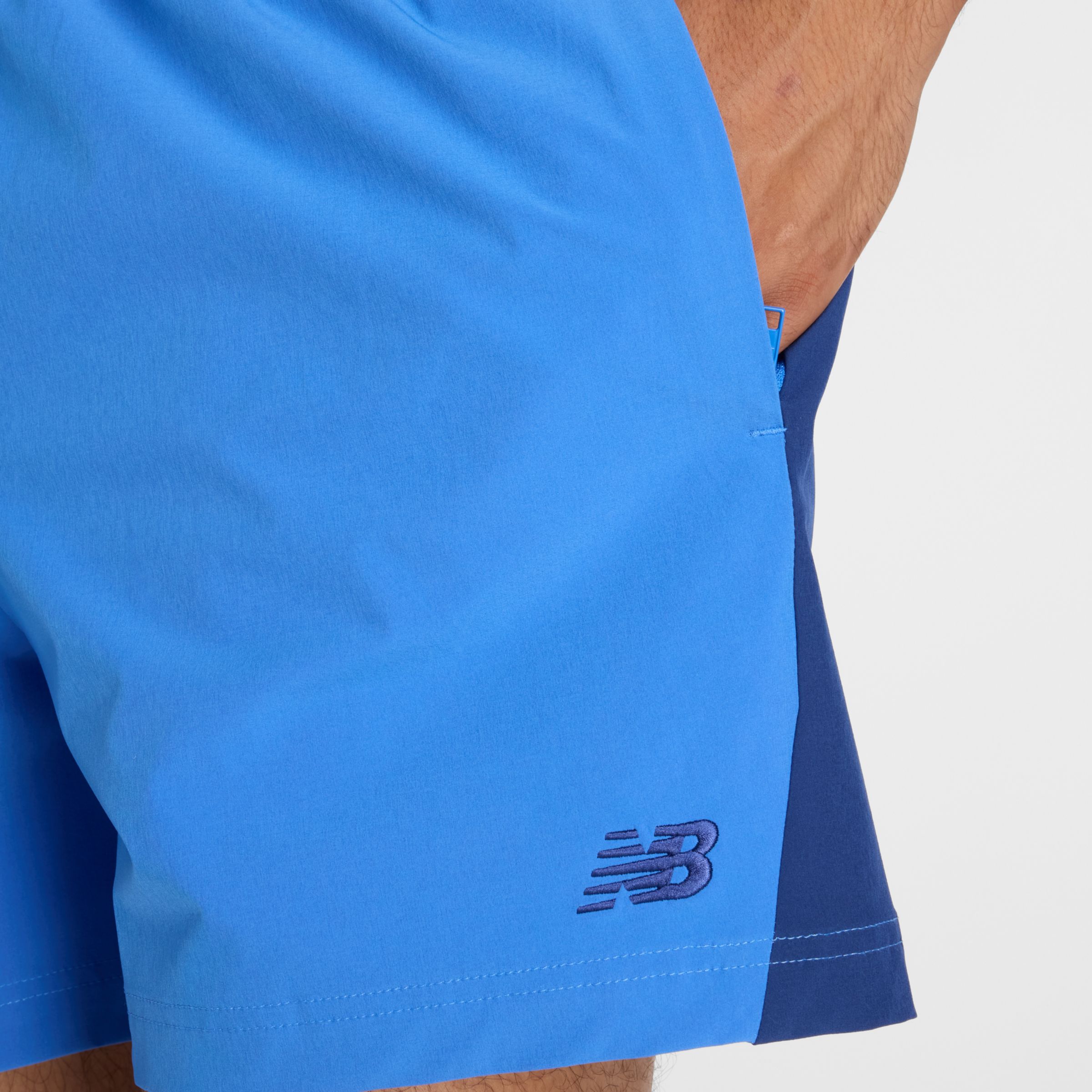 Athletics Stretch Woven Graphic Short 5"