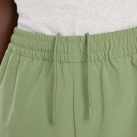 Athletics Stretch Woven Short 7"