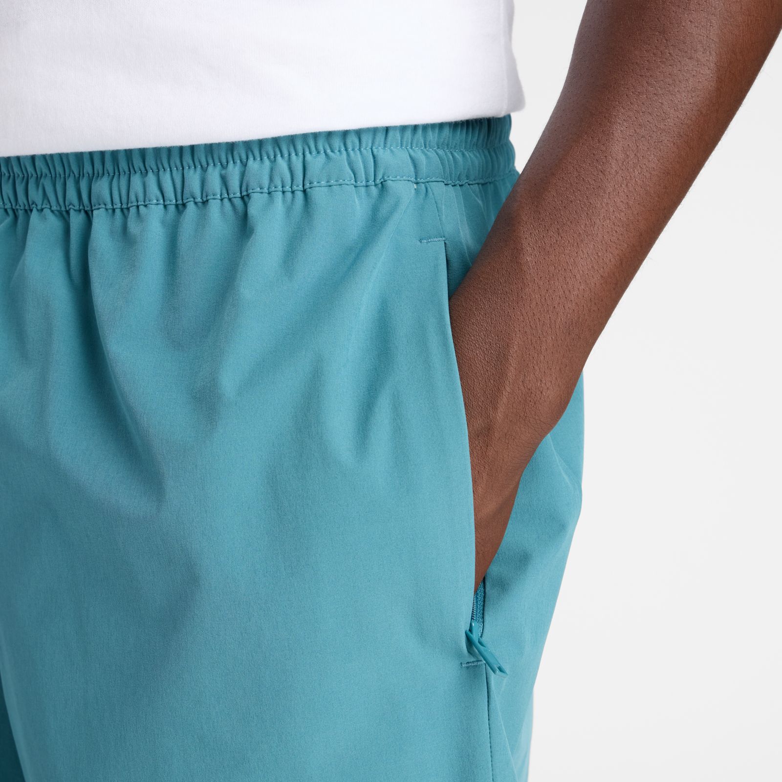Мужские брюки New Balance Athletics Stretch Woven Short 7" — фото 5