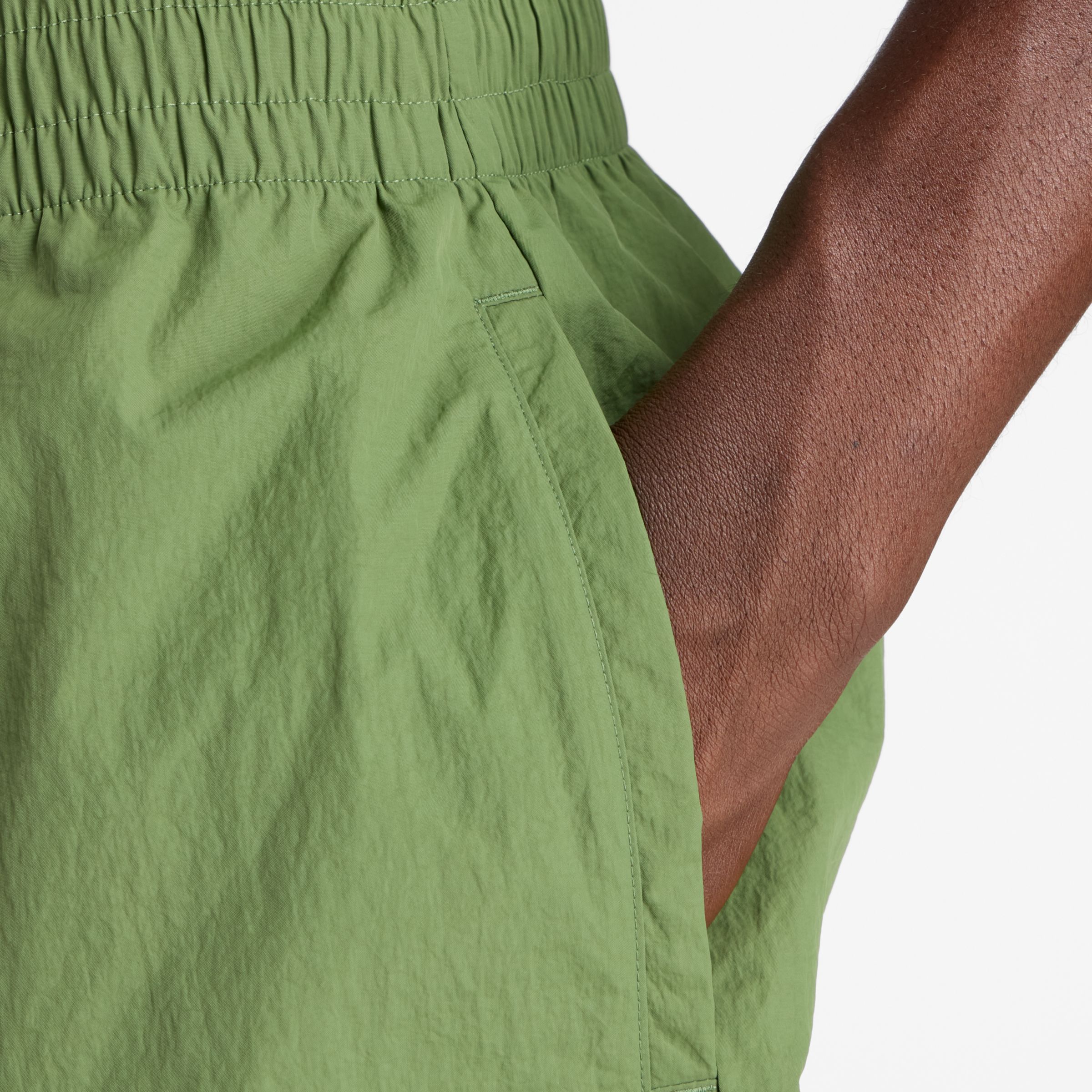 Castlefield Woven Short 7"