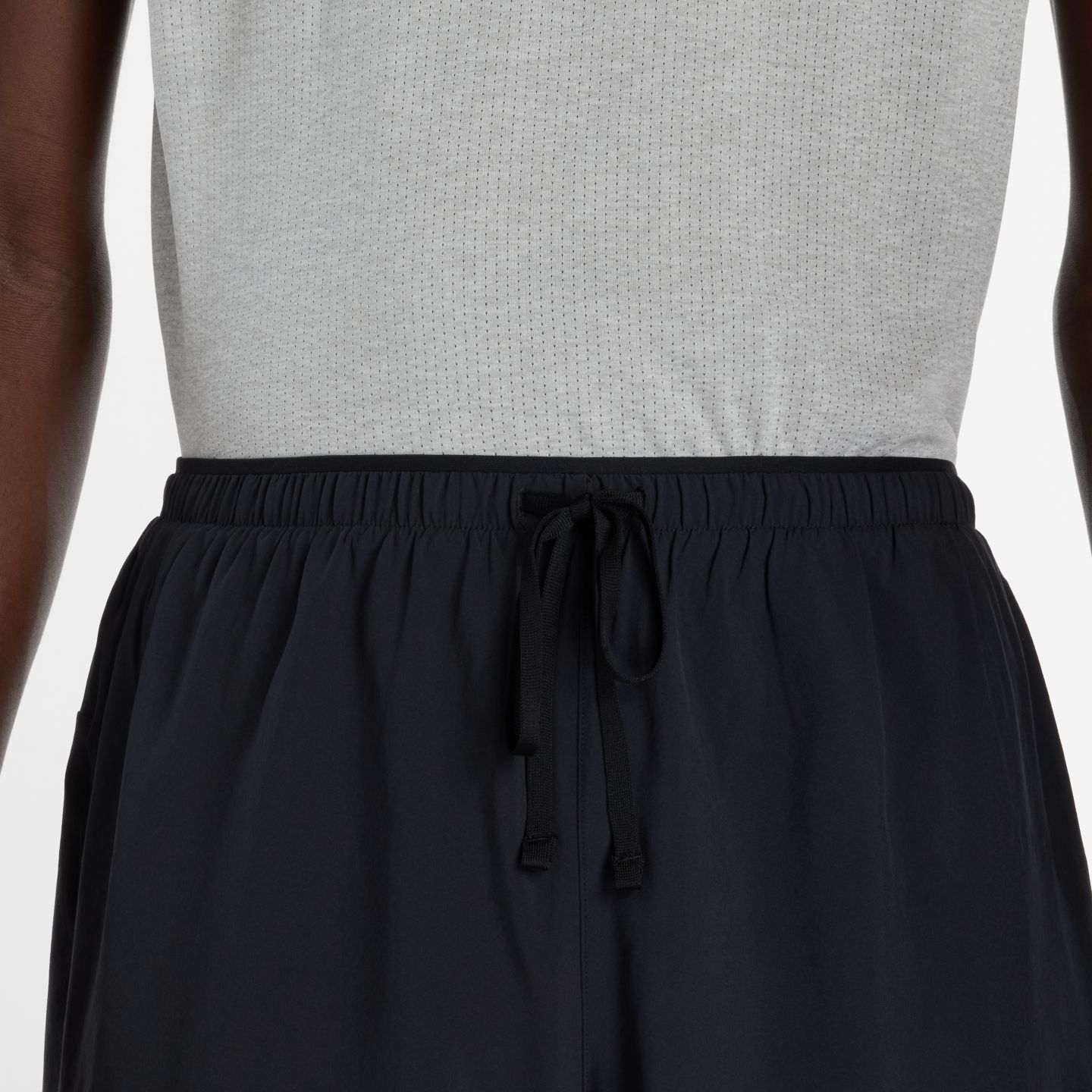 Мужские шорты New Balance RC Essential Short 7", цвет: Чёрный / Серый — фото 6