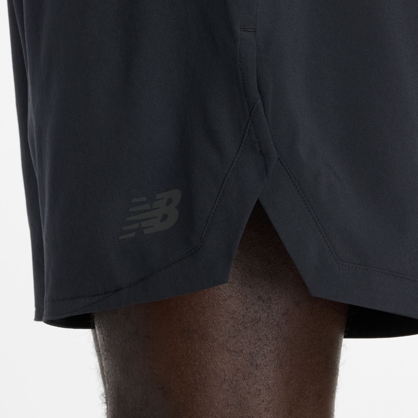 Мужские шорты New Balance RC Essential Short 7", цвет: Чёрный / Серый — фото 7