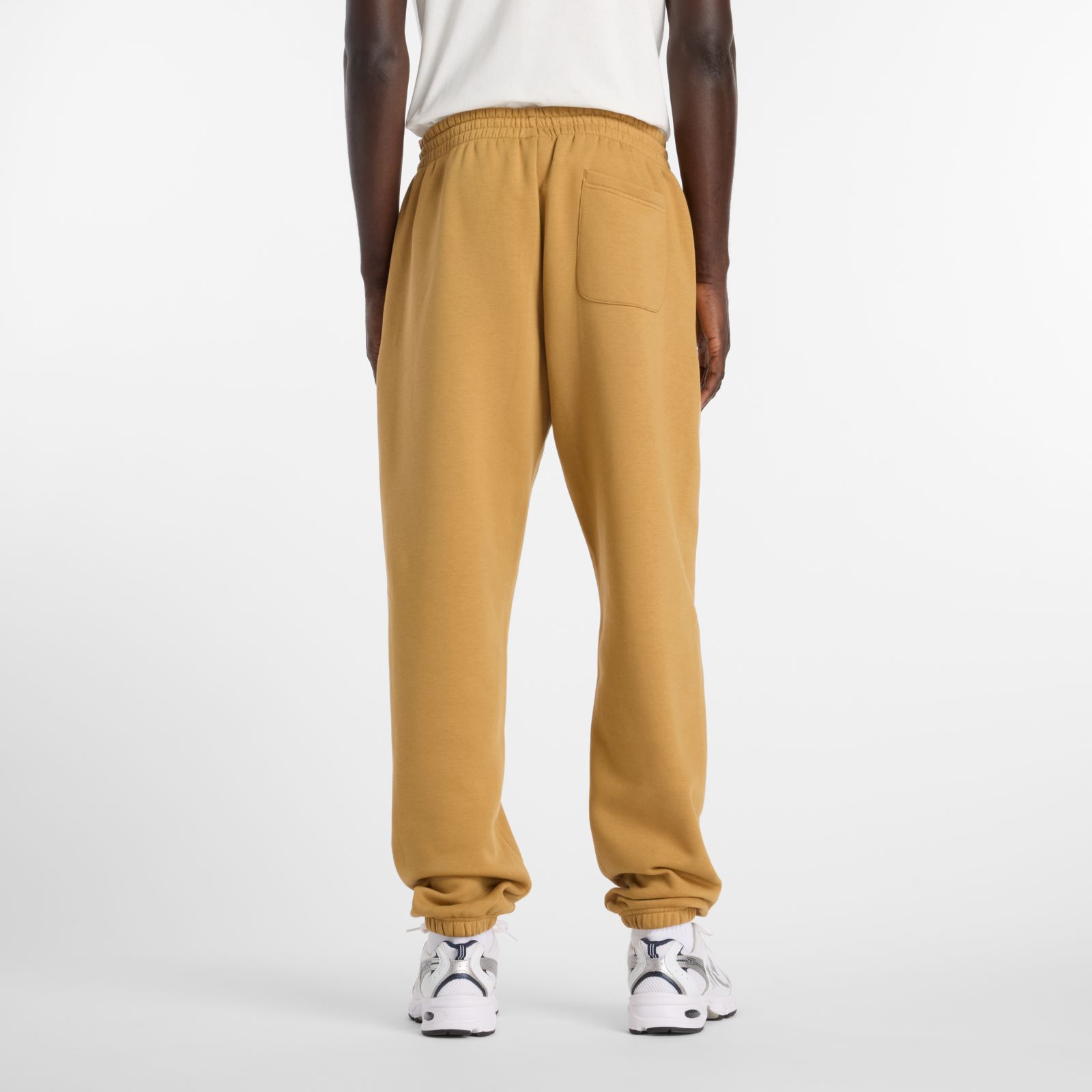 Мужские брюки New Balance Reimagined Fleece Jogger — фото 4