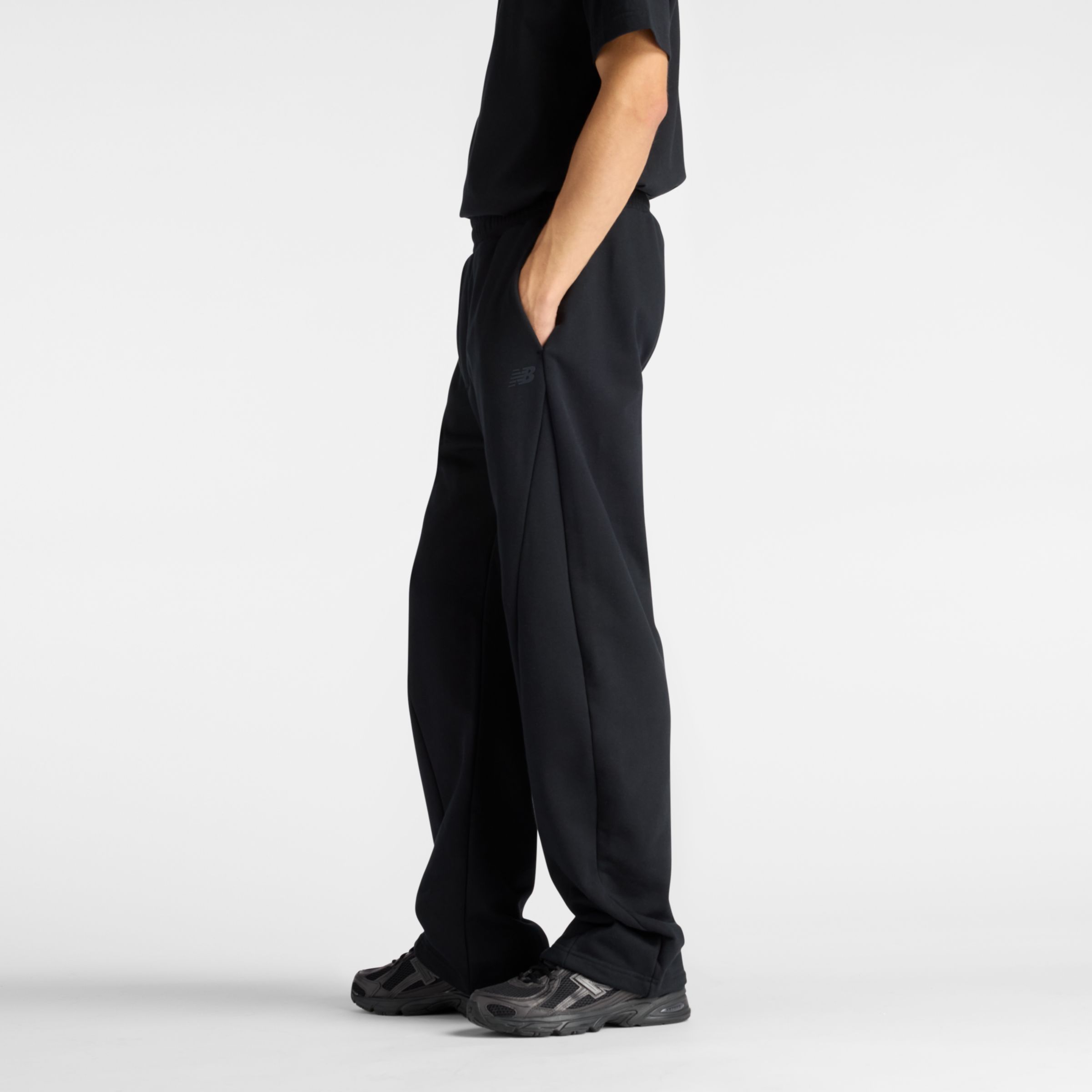 Shifted Knit Pants