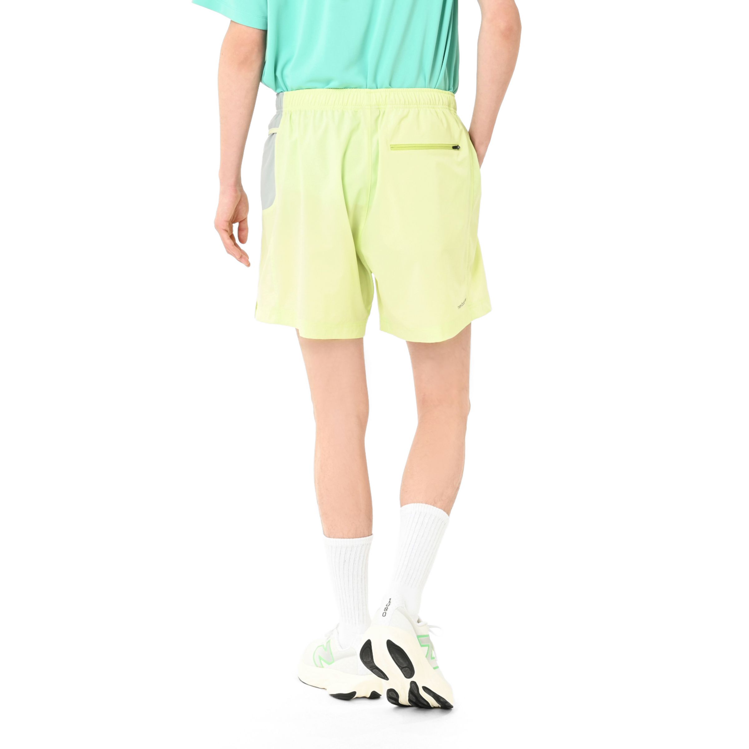 ストレッチウーブンショーツ