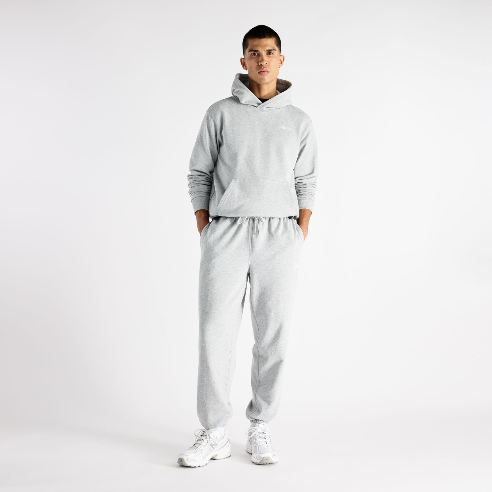 Мужские брюки New Balance Klutch Athletics French Terry Pant — фото 2