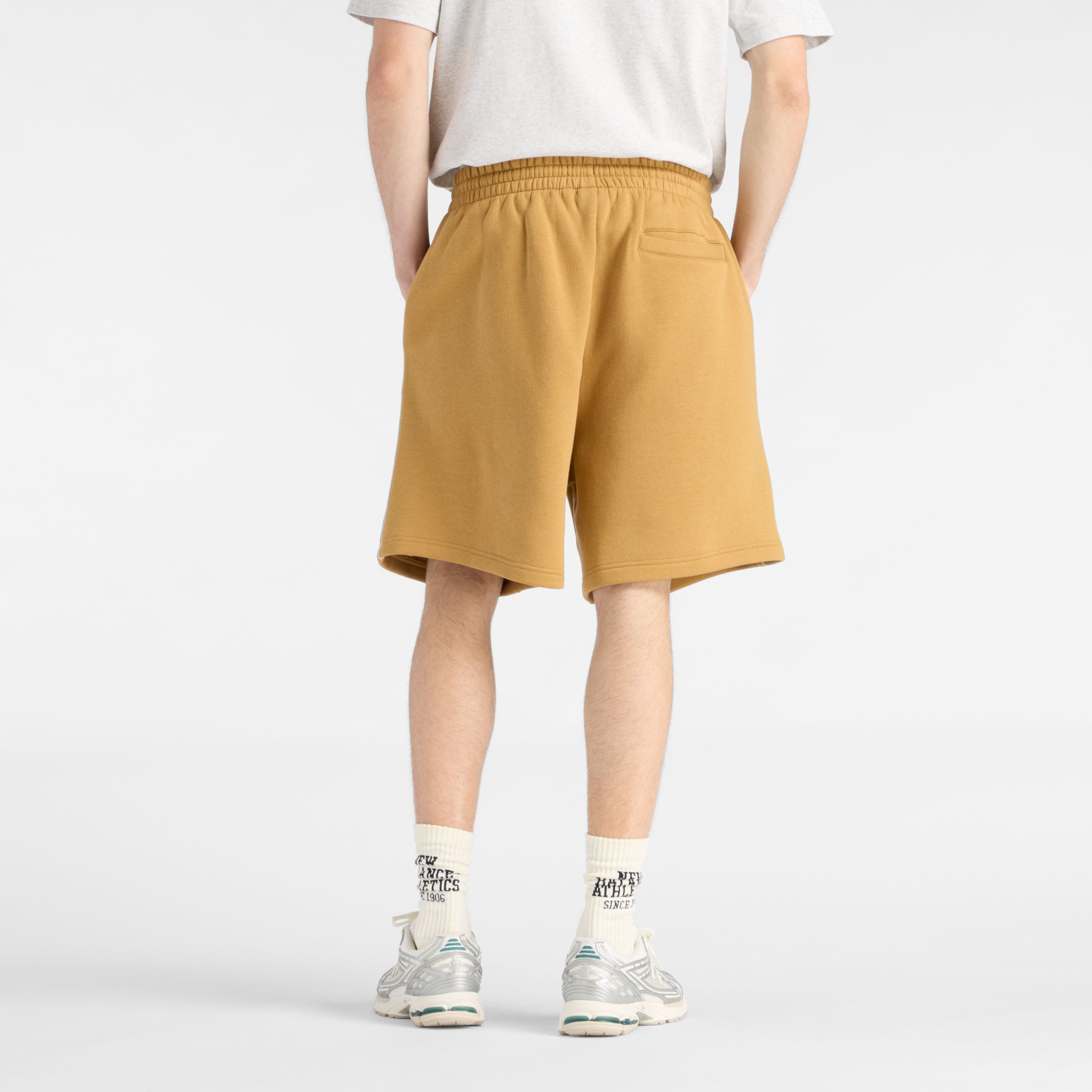 Trackside Fleece Short 7"