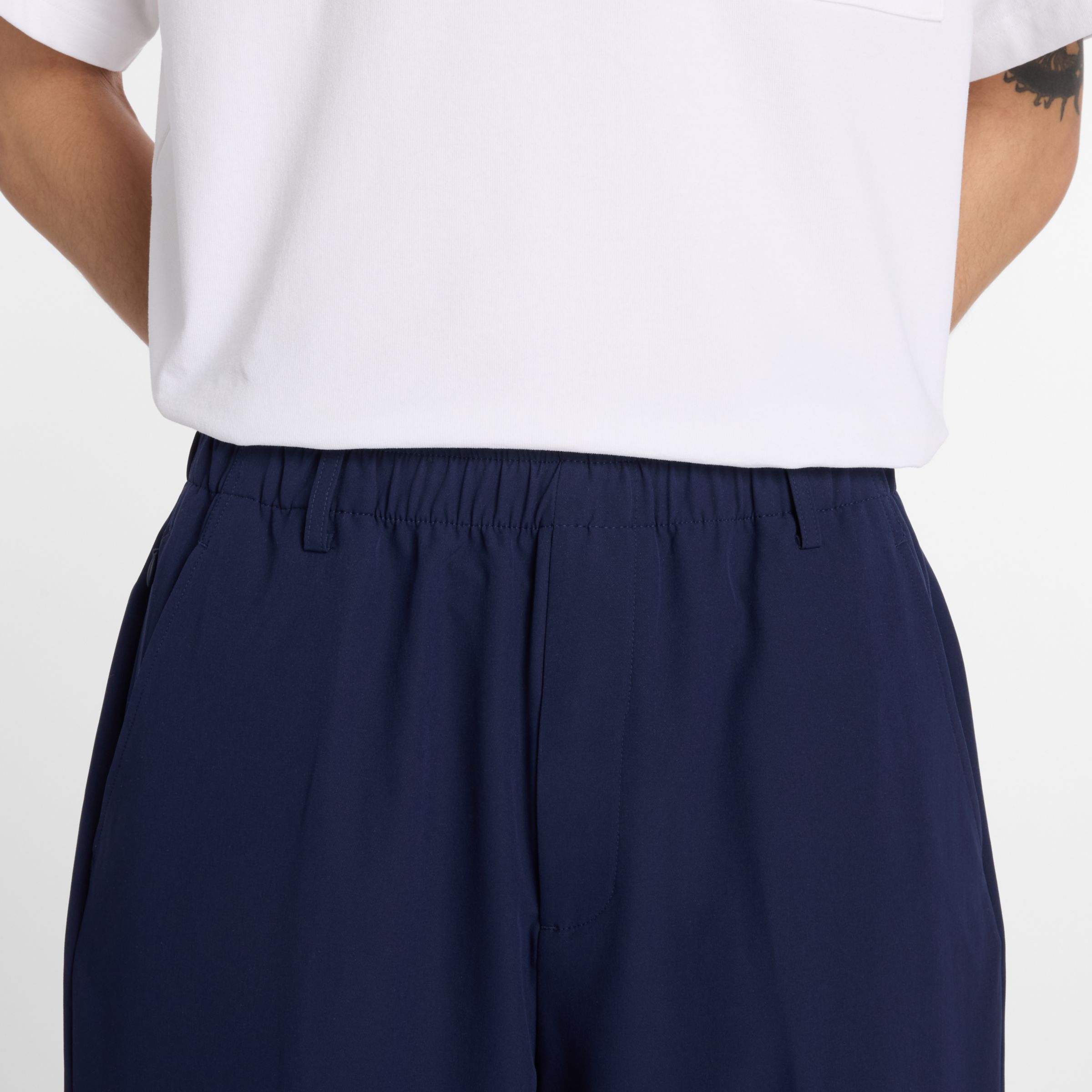 NB GREY テーパードパンツウォーターデファイ