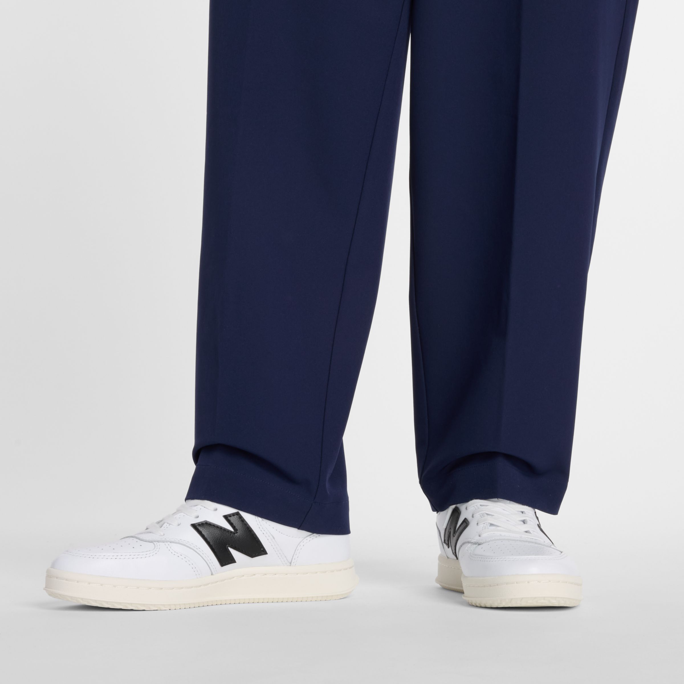 NB GREY テーパードパンツウォーターデファイ