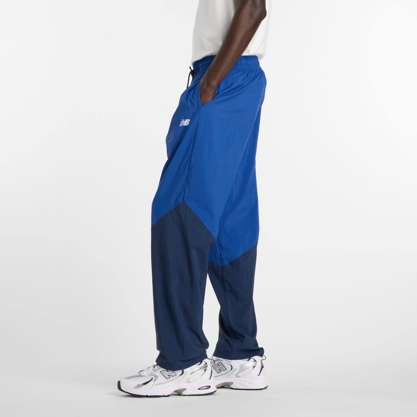 Мужские брюки New Balance Sport Legacy Pant — фото 4