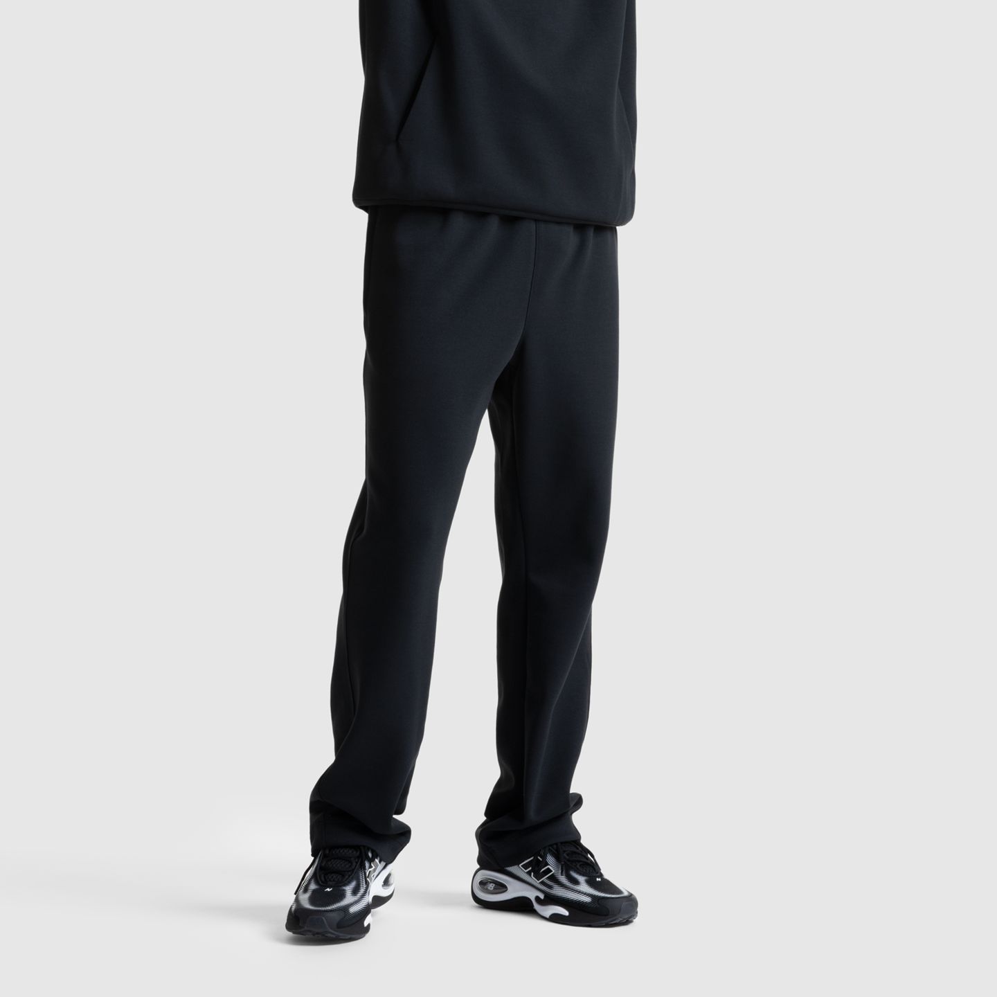Мужские брюки New Balance Klutch Athletics Active Knit, цвет: Caviar — фото 1