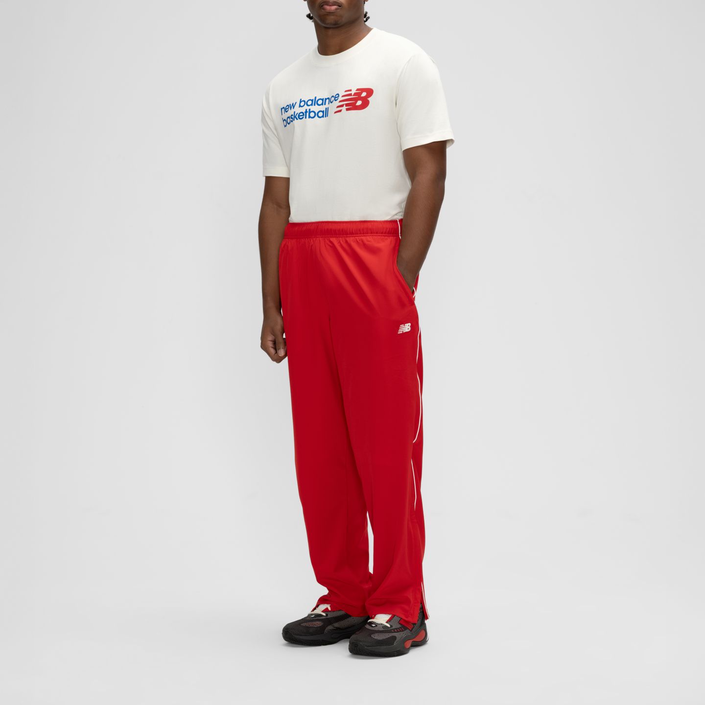 Мужские брюки New Balance Basketball Woven, цвет: Красный — фото 1