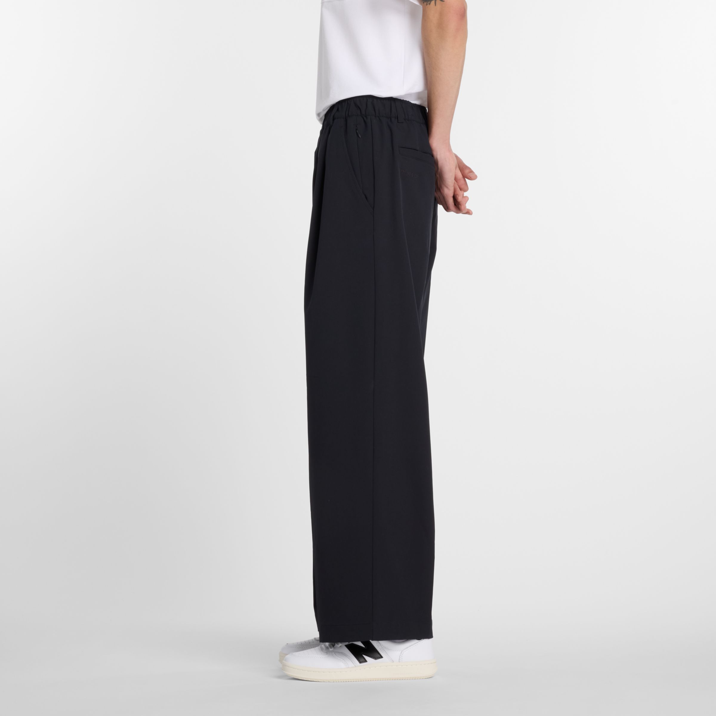 NB GREY ワイドパンツウォーターデファイ