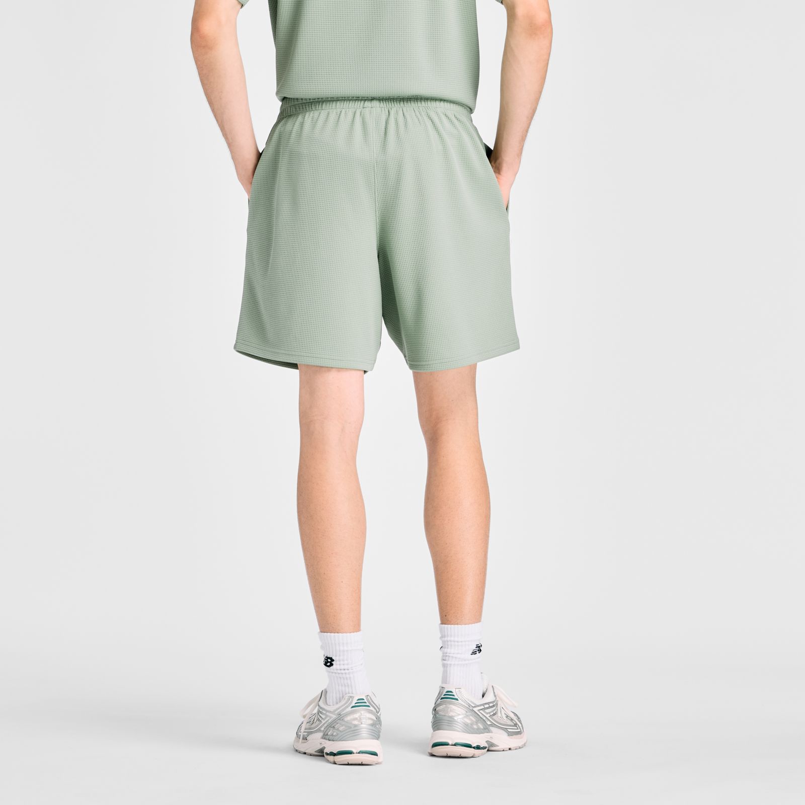 Мужские брюки New Balance Textured Check Short — фото 3