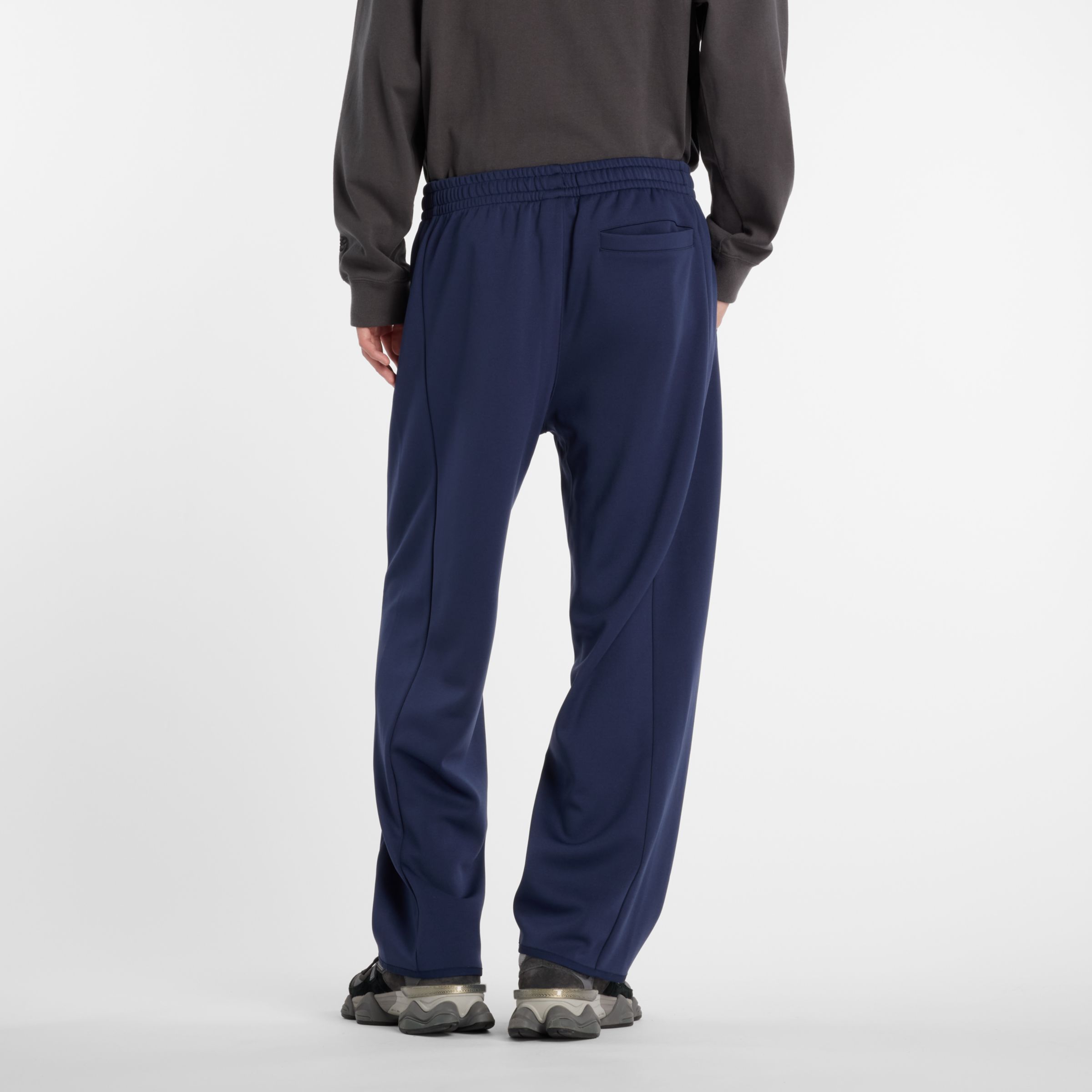 ニットワイドテーパードパンツ