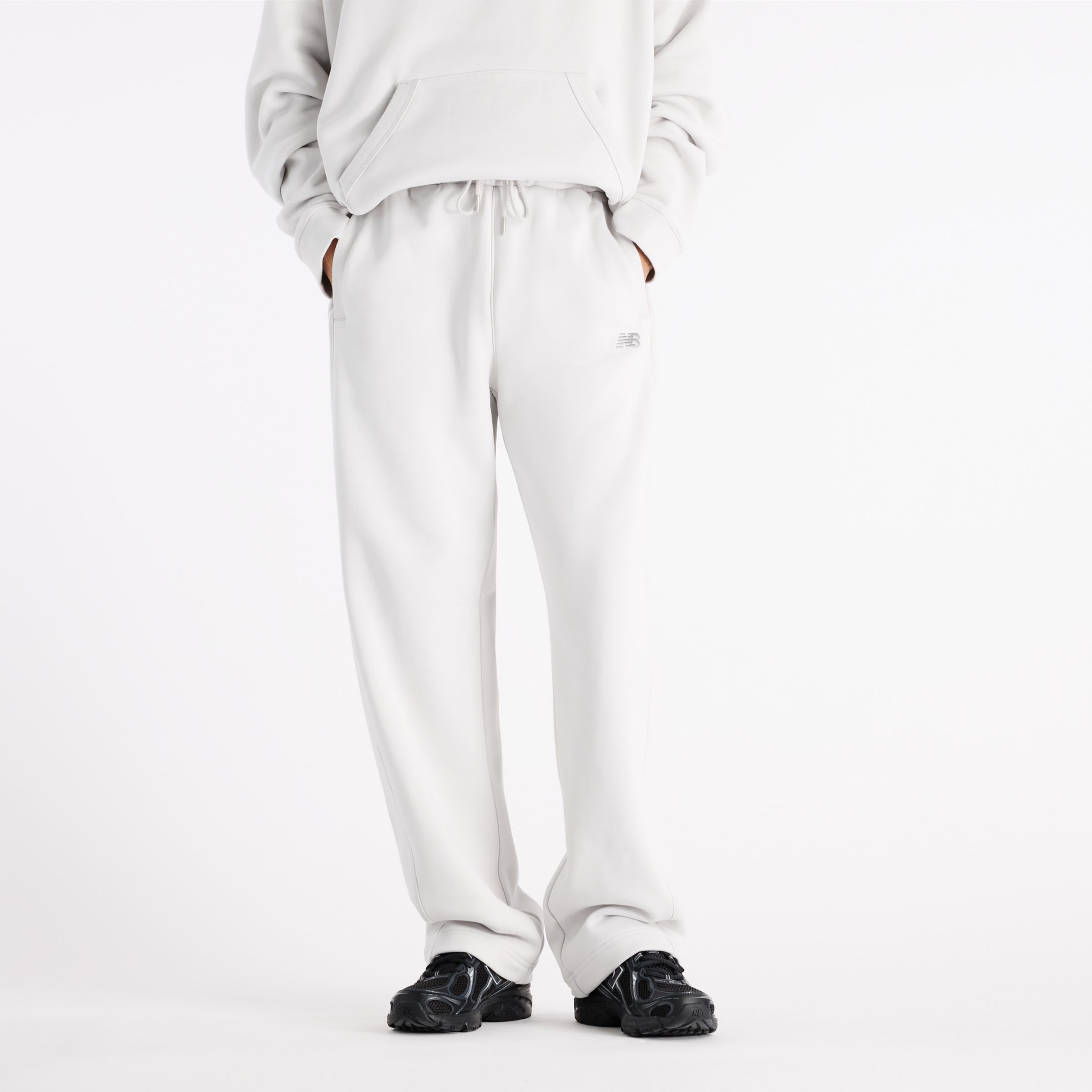 New Balance Men's Athletics Crafted Logo Fleece Pant - Grey (Size XS)