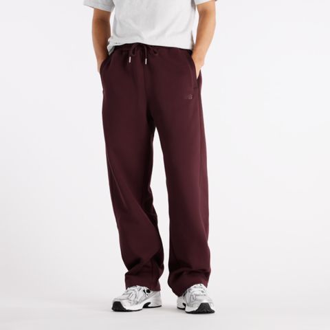 Мужские брюки New Balance Athletics Crafted Logo Fleece, цвет: Вишнёвый кожаный