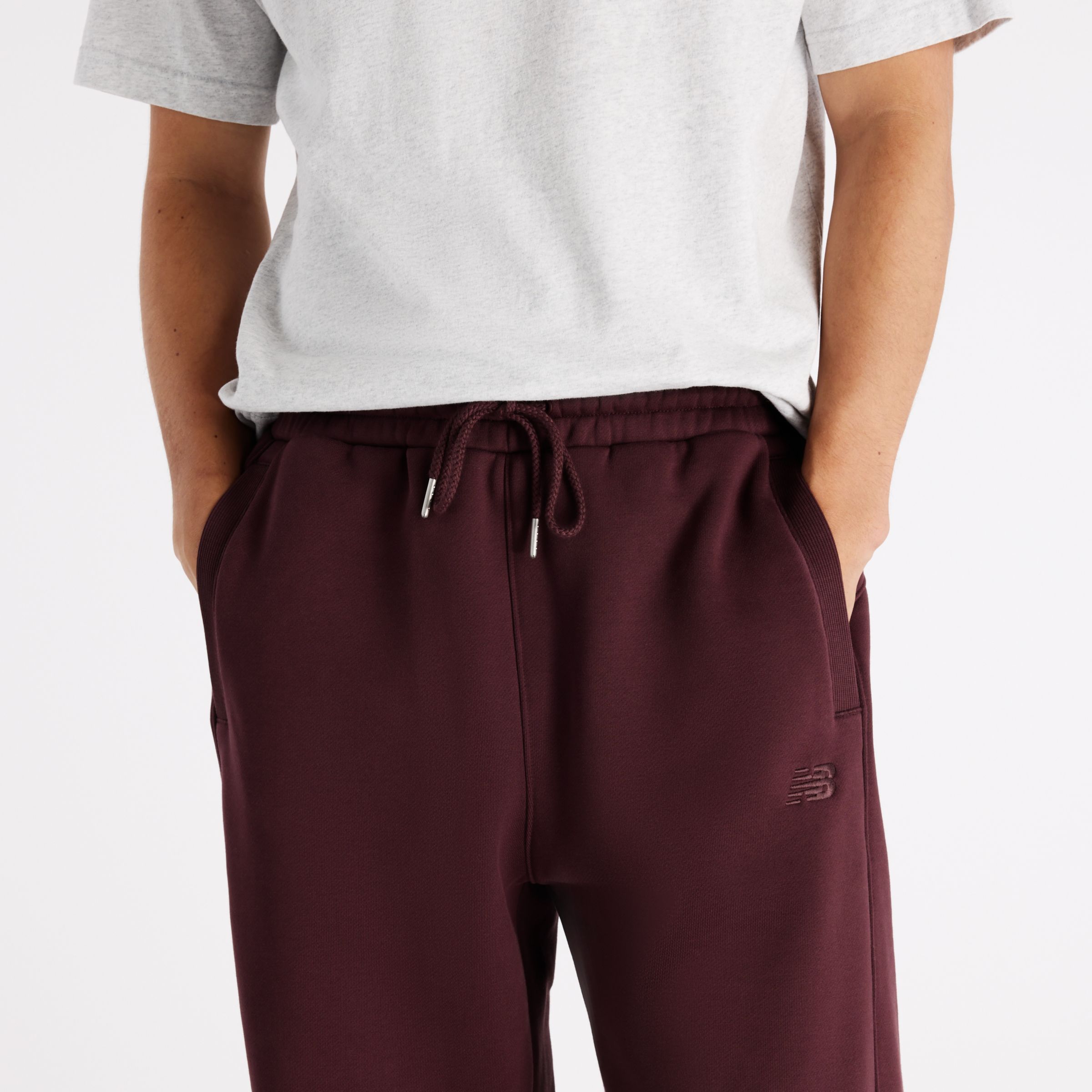 New Balance Athletics Crafted Logo Fleece Pant, MB62I54QYLR