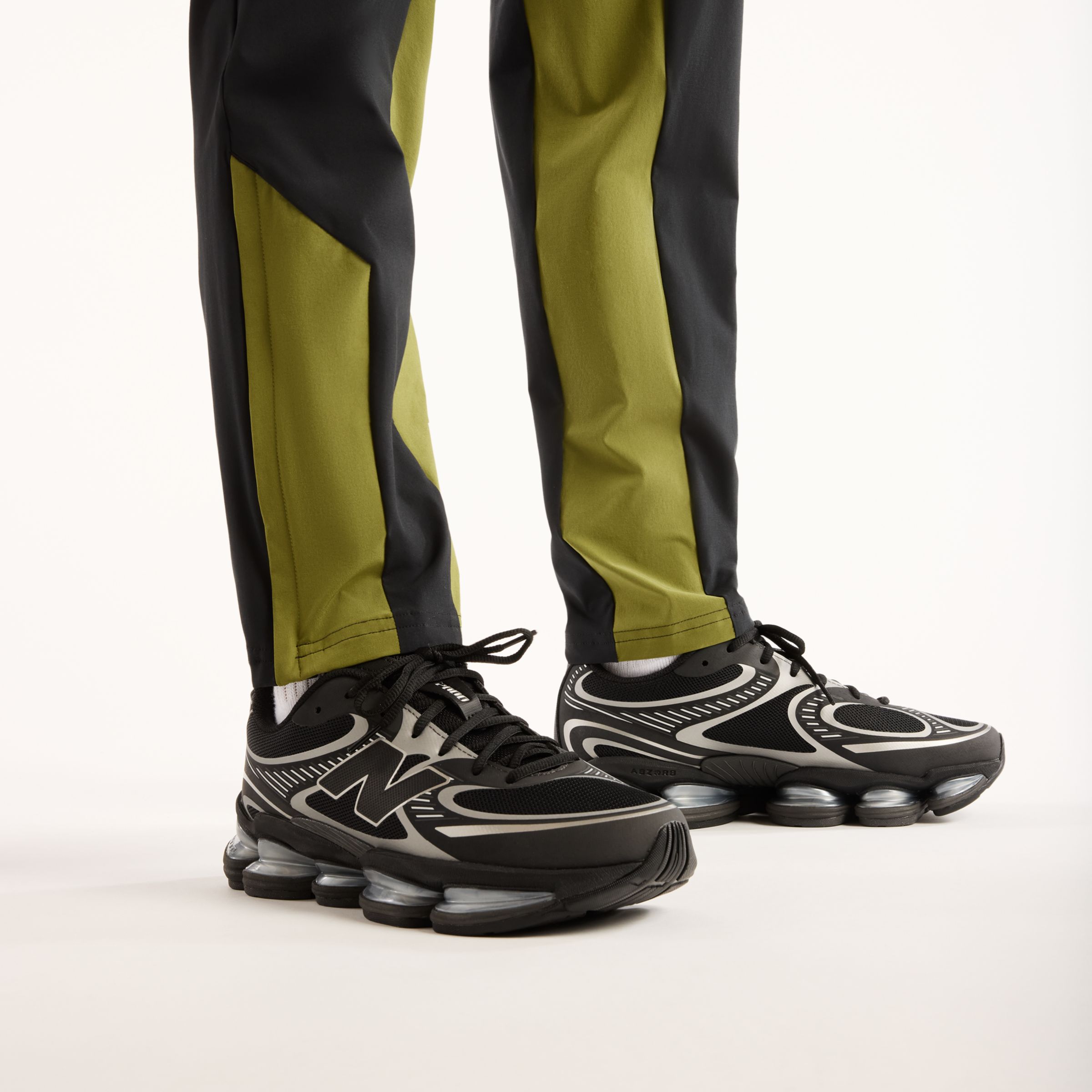 Utility Stretch Woven Pant