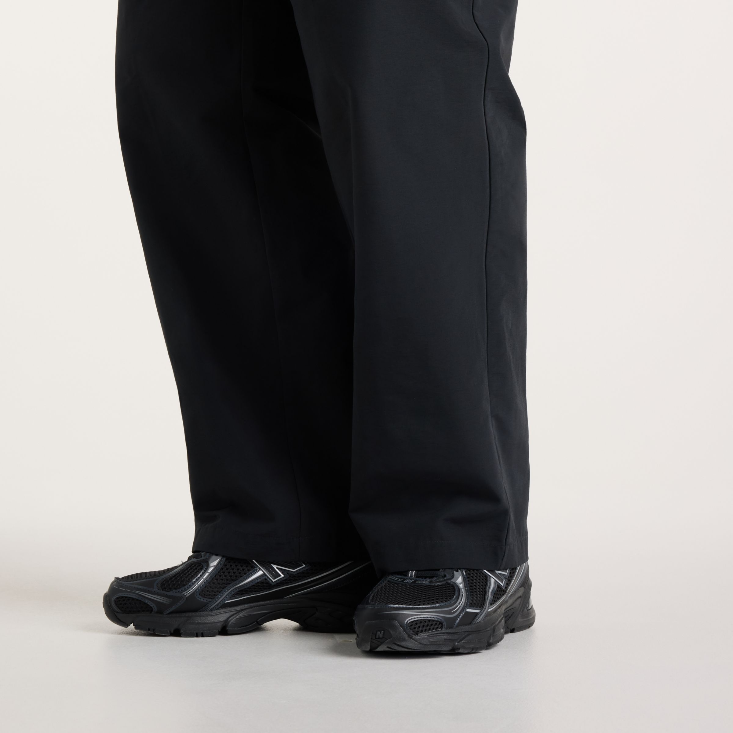 Pantalon cargo tiss&eacute;