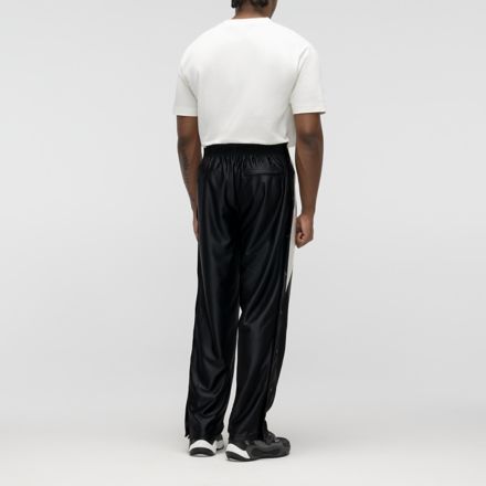 ウォームアップパンツ