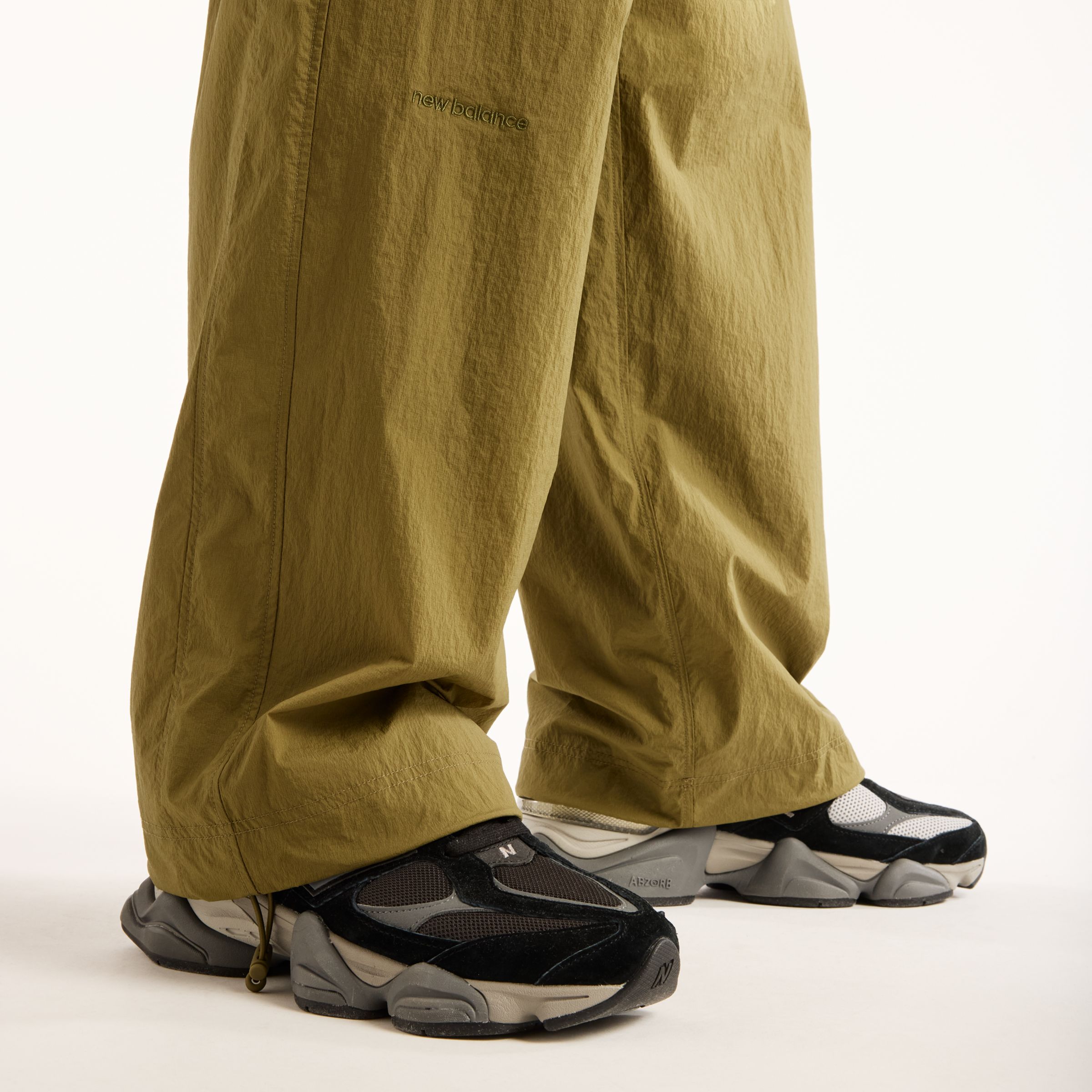 New Balance NB GREY ライトウェイトパンツ, MB62X0Y3AAO