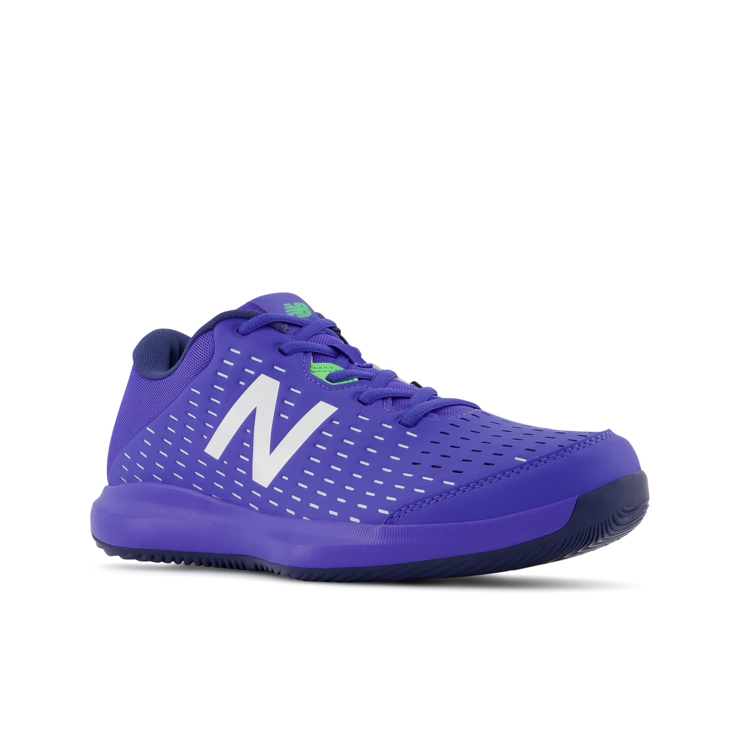 696v4 tennis shoe