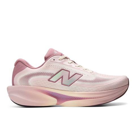 Женские кроссовки New Balance Ellipse x Gabby Thomas