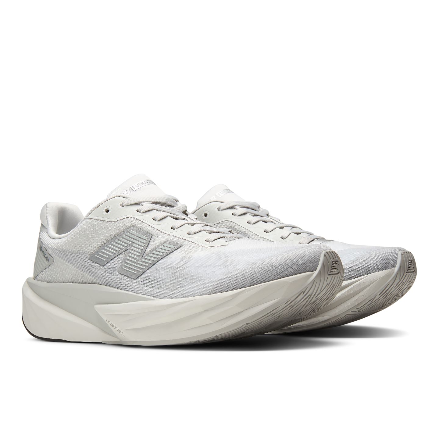 Женские кроссовки New Balance FuelCell Rebel v5 Grey Days, цвет: Серый / Серебристый — фото 3