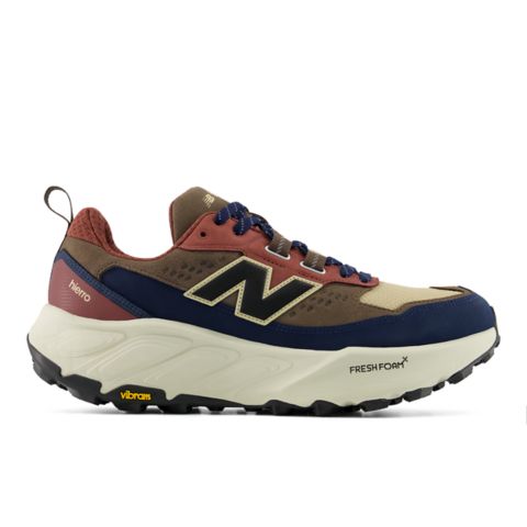 Женские кроссовки New Balance Hierro Trek