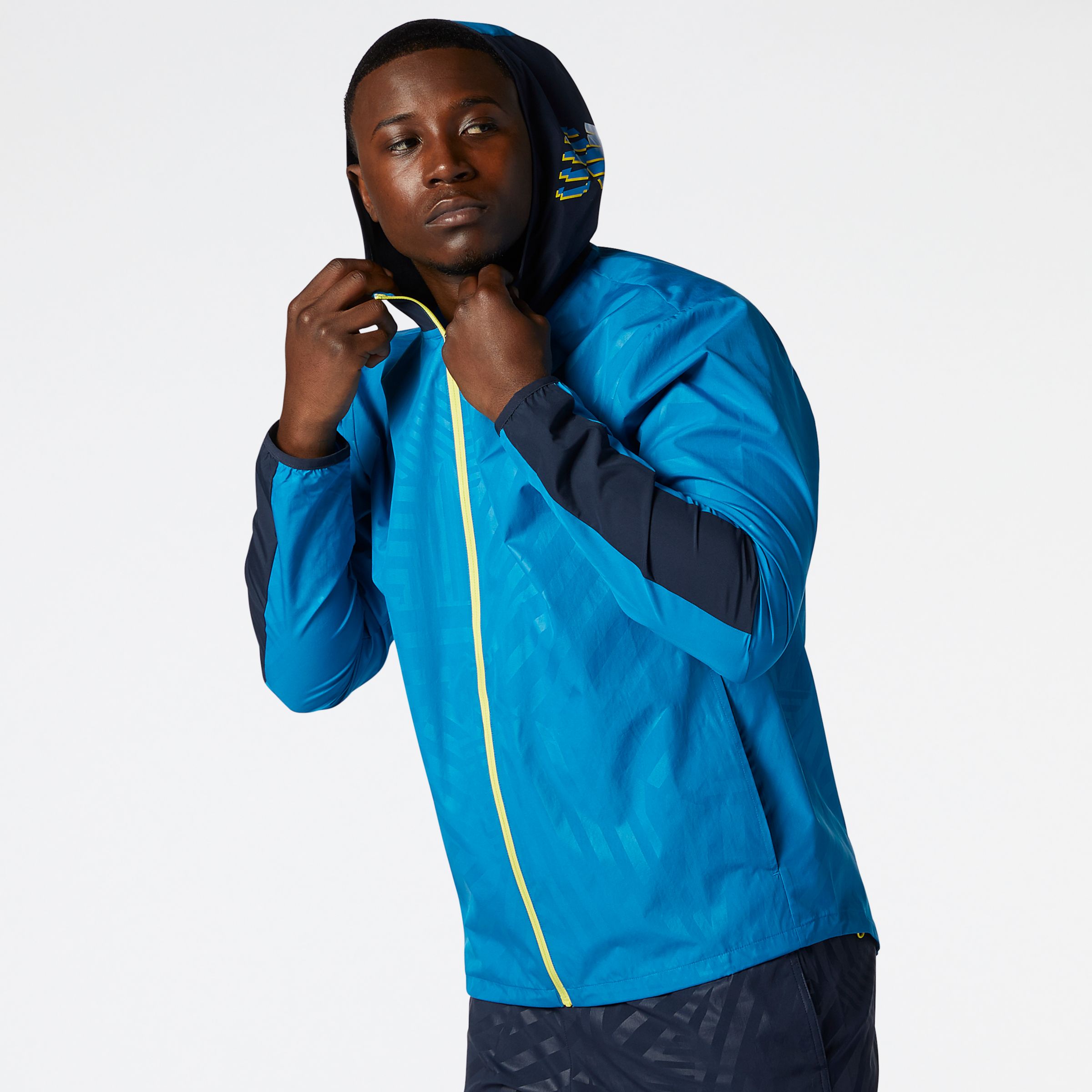 new balance printed fast flight jacket