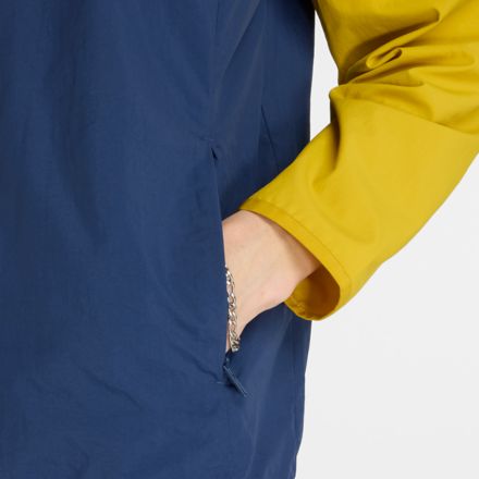 Athletics ウィンドジャケット