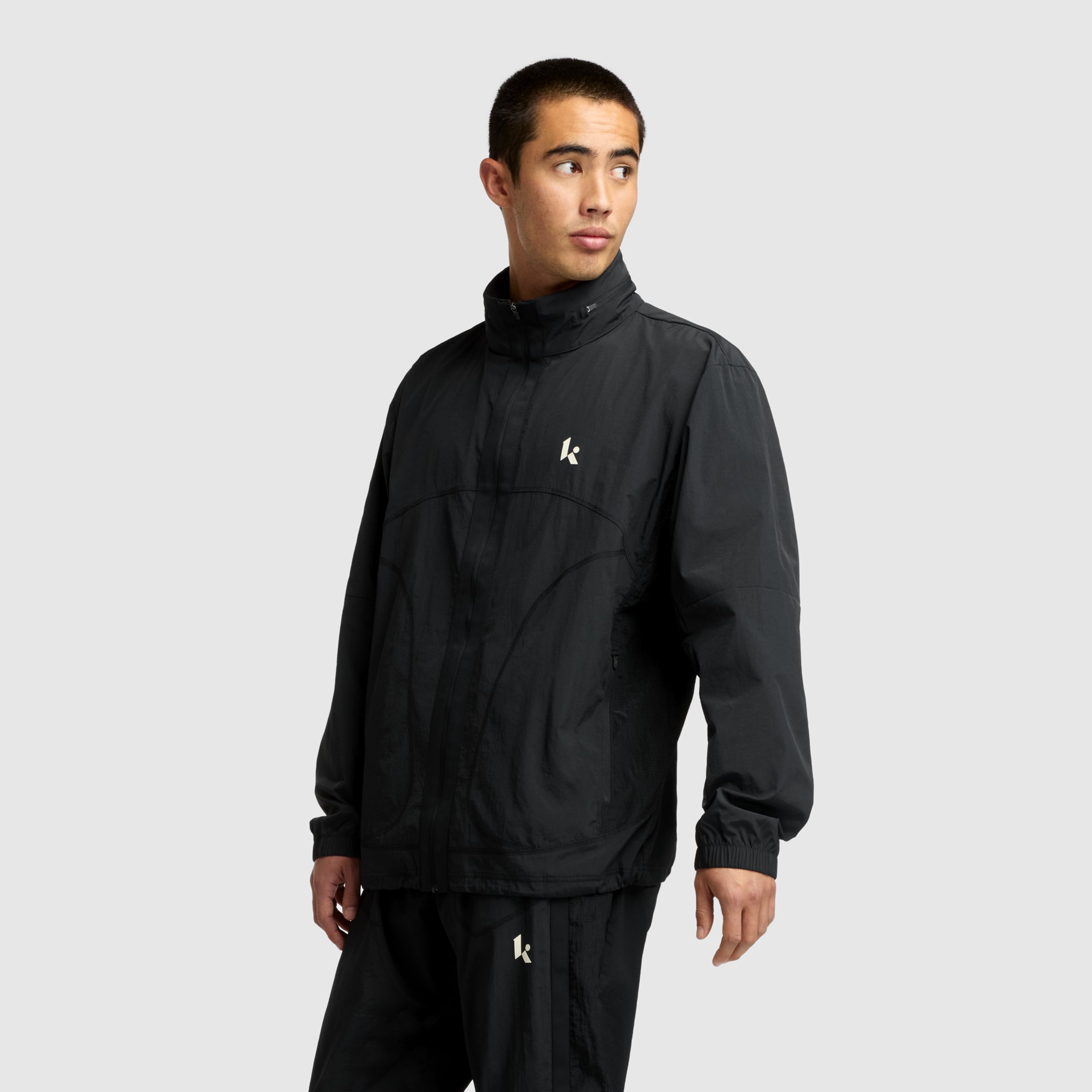 NEW BALANCE MEN'S KLUTCH MEN'S CRINKLE WOVEN JACKET 