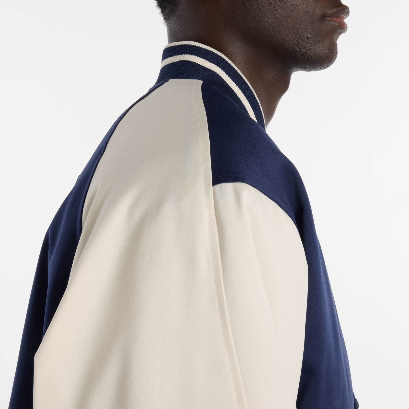 Мужские куртки New Balance Athletics Varsity Jacket — фото 8