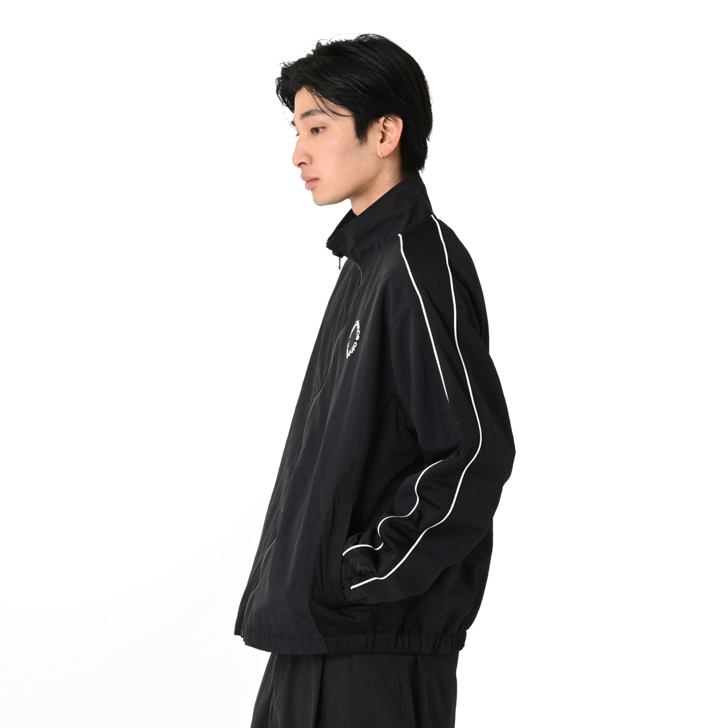 リバーシブルウーブンジャケット