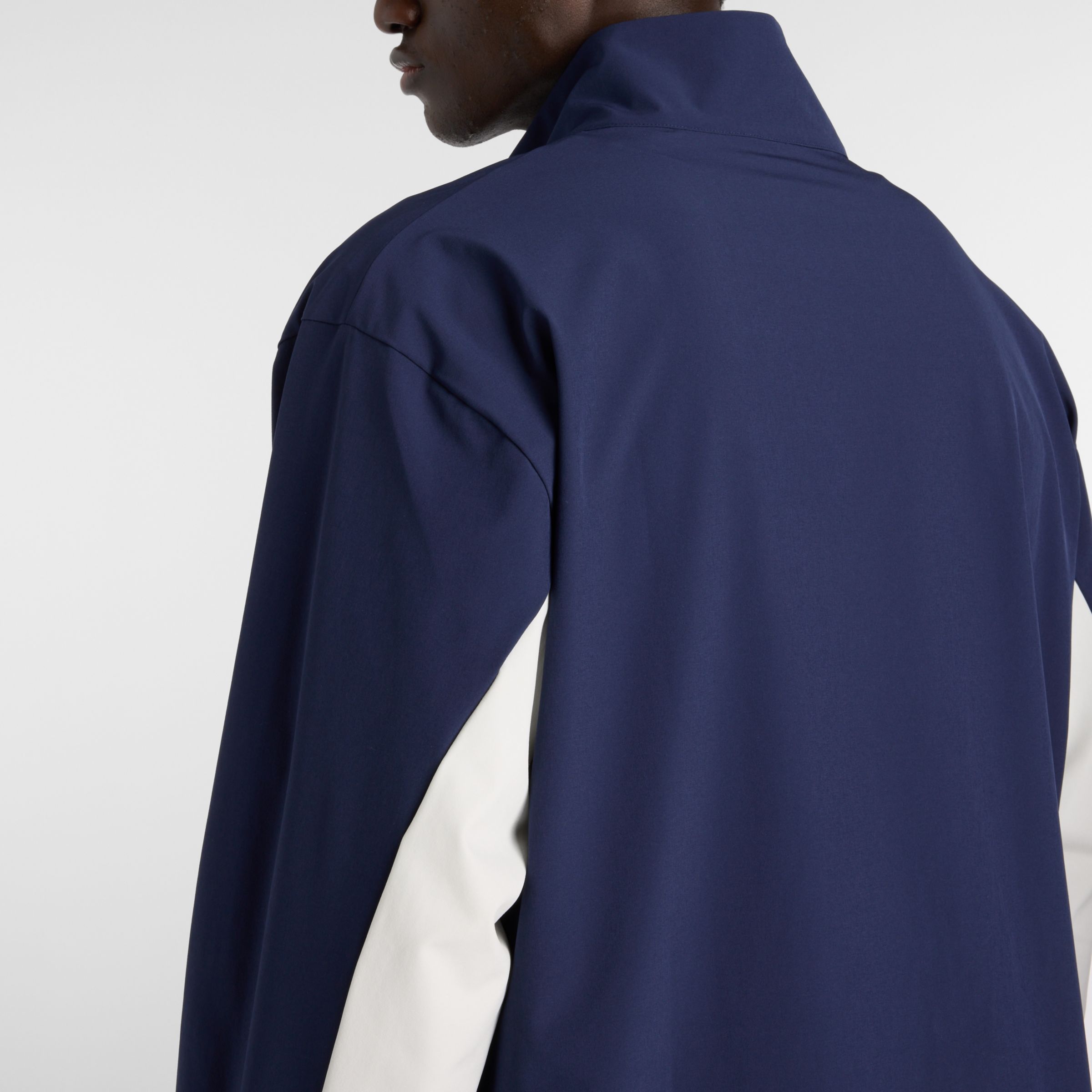 ウーブントラックジャケット