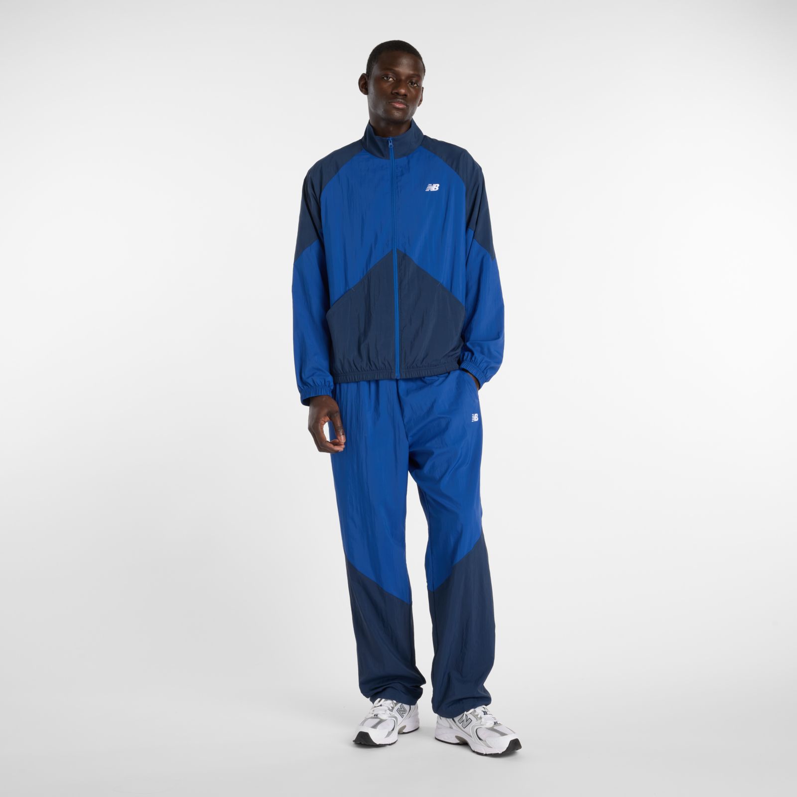 Мужские куртки New Balance Sport Legacy Jacket — фото 2