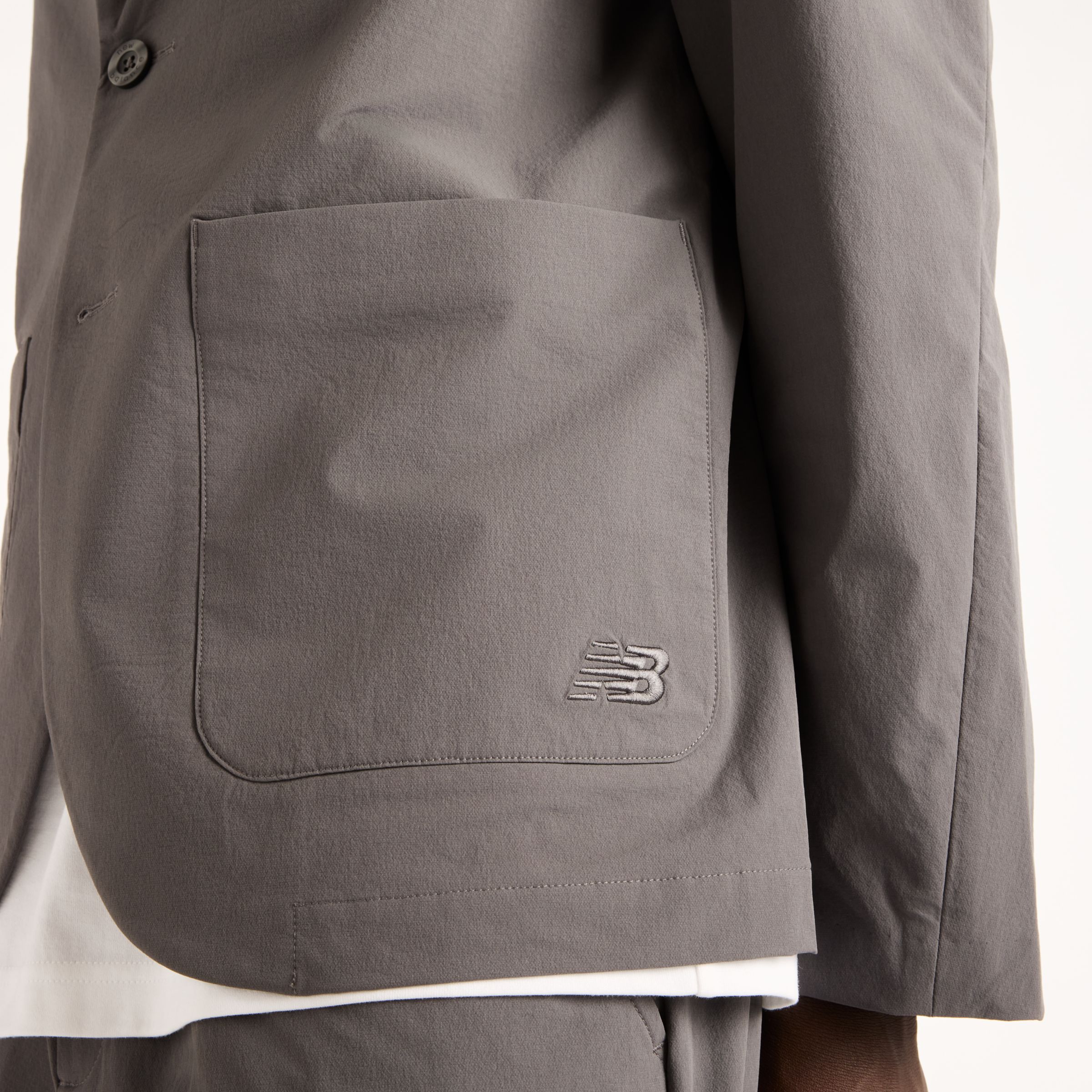 New Balance NB GREY Nylon Single Jacket, MJ6289HQMGT