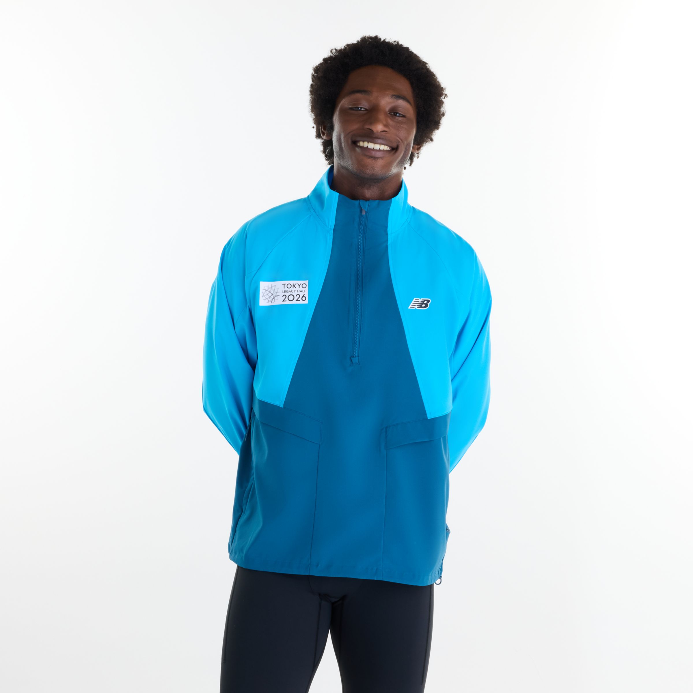 Tyliv is wearing size M and is 6'1"/186cm. Chest: 34.5"/88cm, Waist: 29"/74cm, Hips: 36.5"/93cm