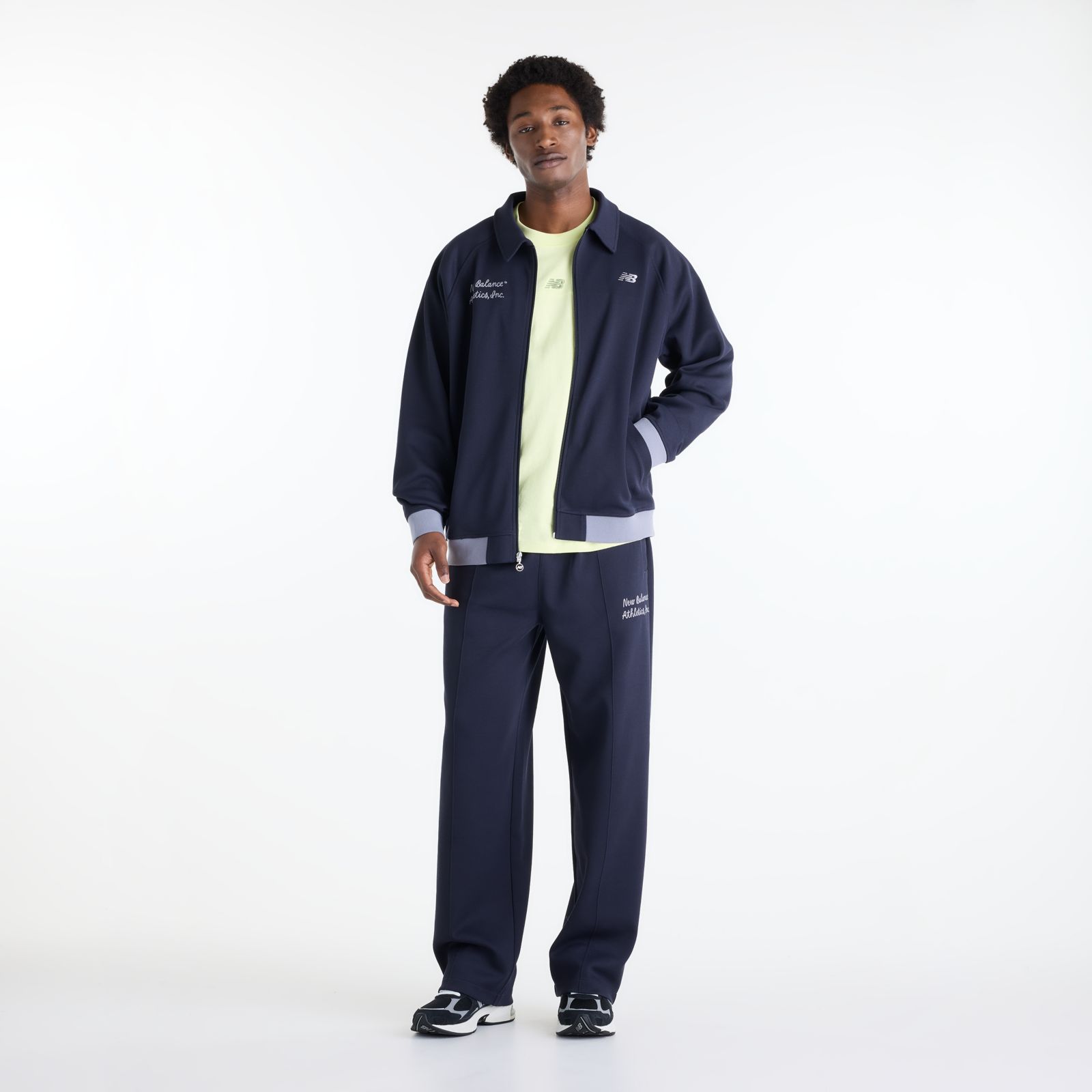 Мужские куртки New Balance Sport Legacy Stadium Jacket — фото 2